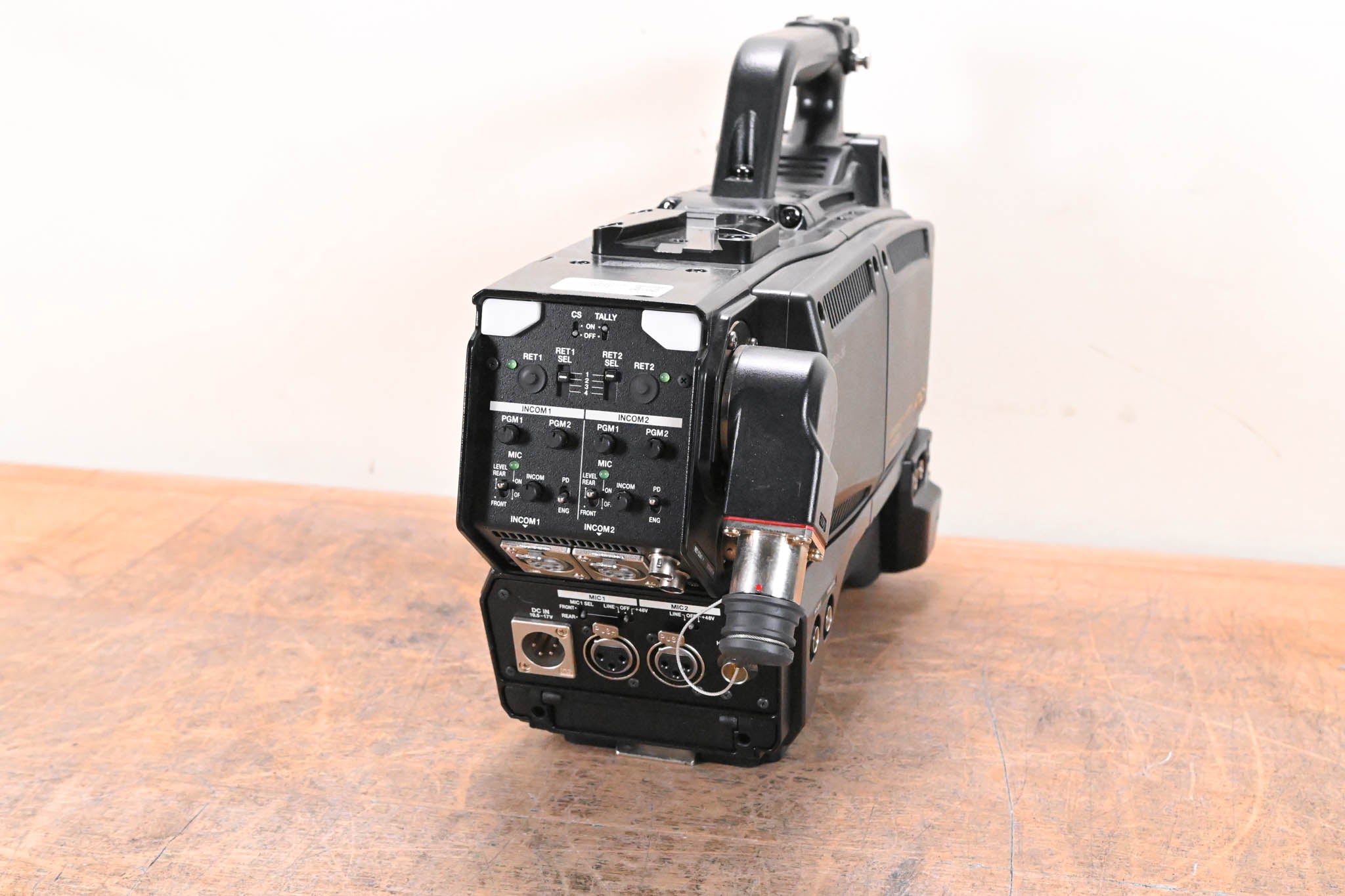 Hitachi Z-HD5500 HDTV Camera Body with CA-HF1200 Fiber Camera Adapter