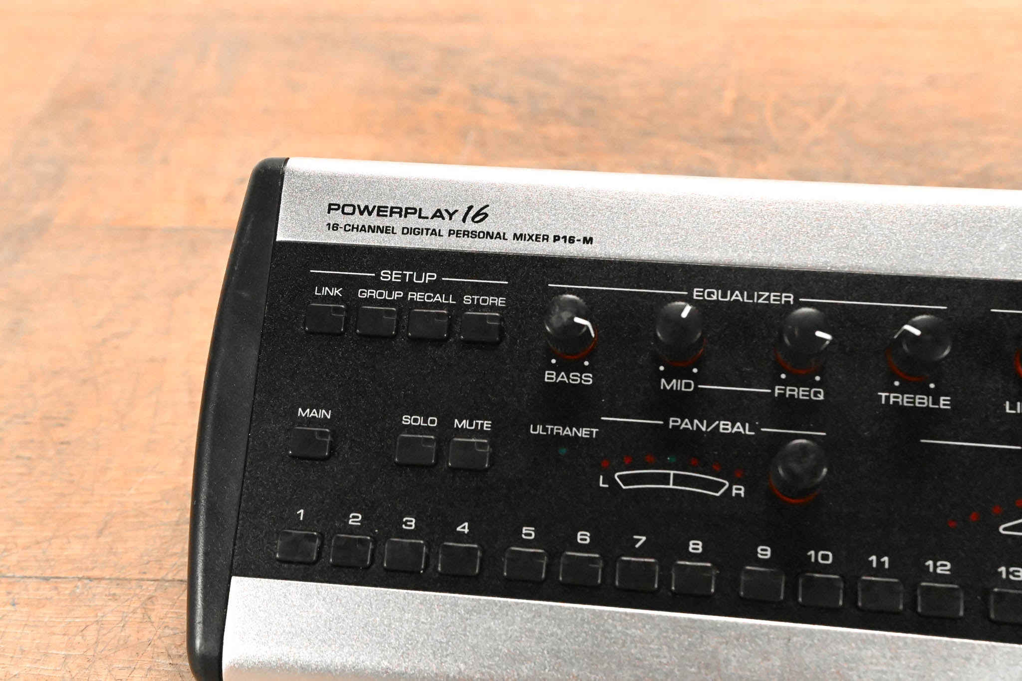 Behringer Powerplay P16-M 16-Channel Digital Personal Mixer