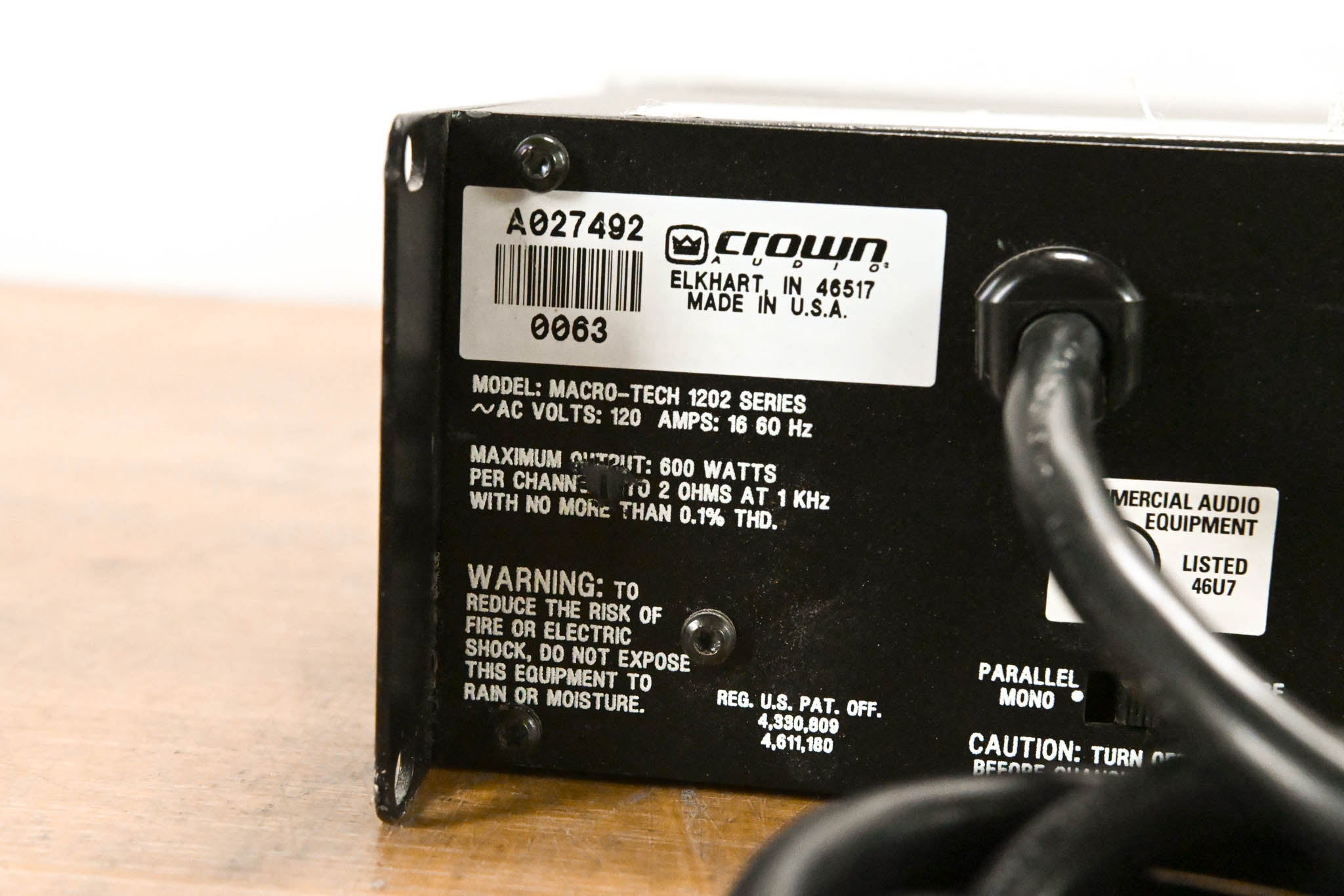 Crown Macro-Tech 1202 2-Channel Power Amplifier
