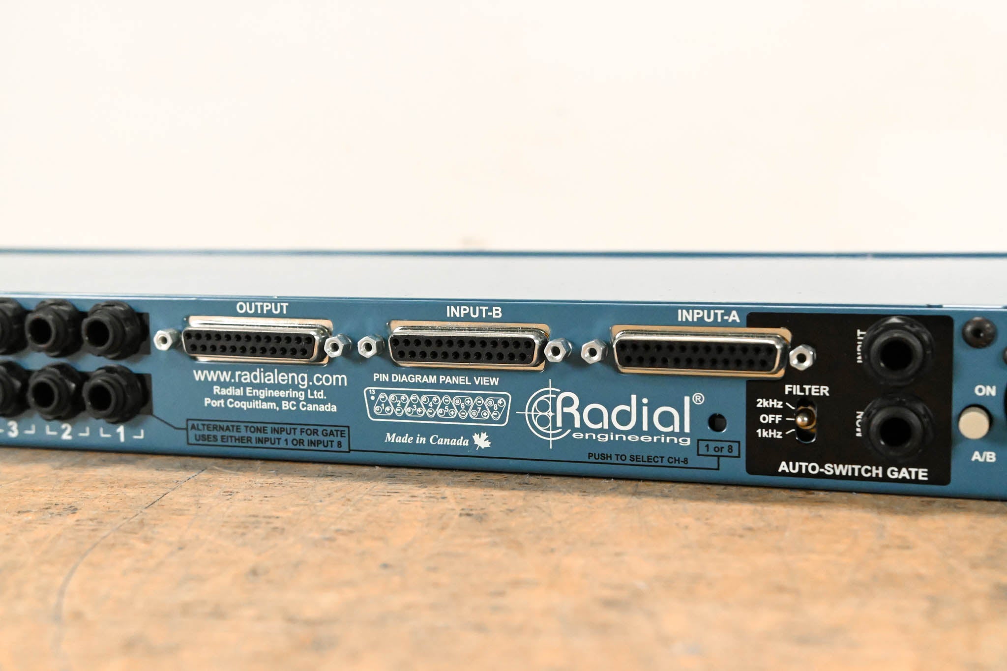 Radial Engineering SW8 MK2 8-CH Line Level Auto-Switcher (NO PSU)