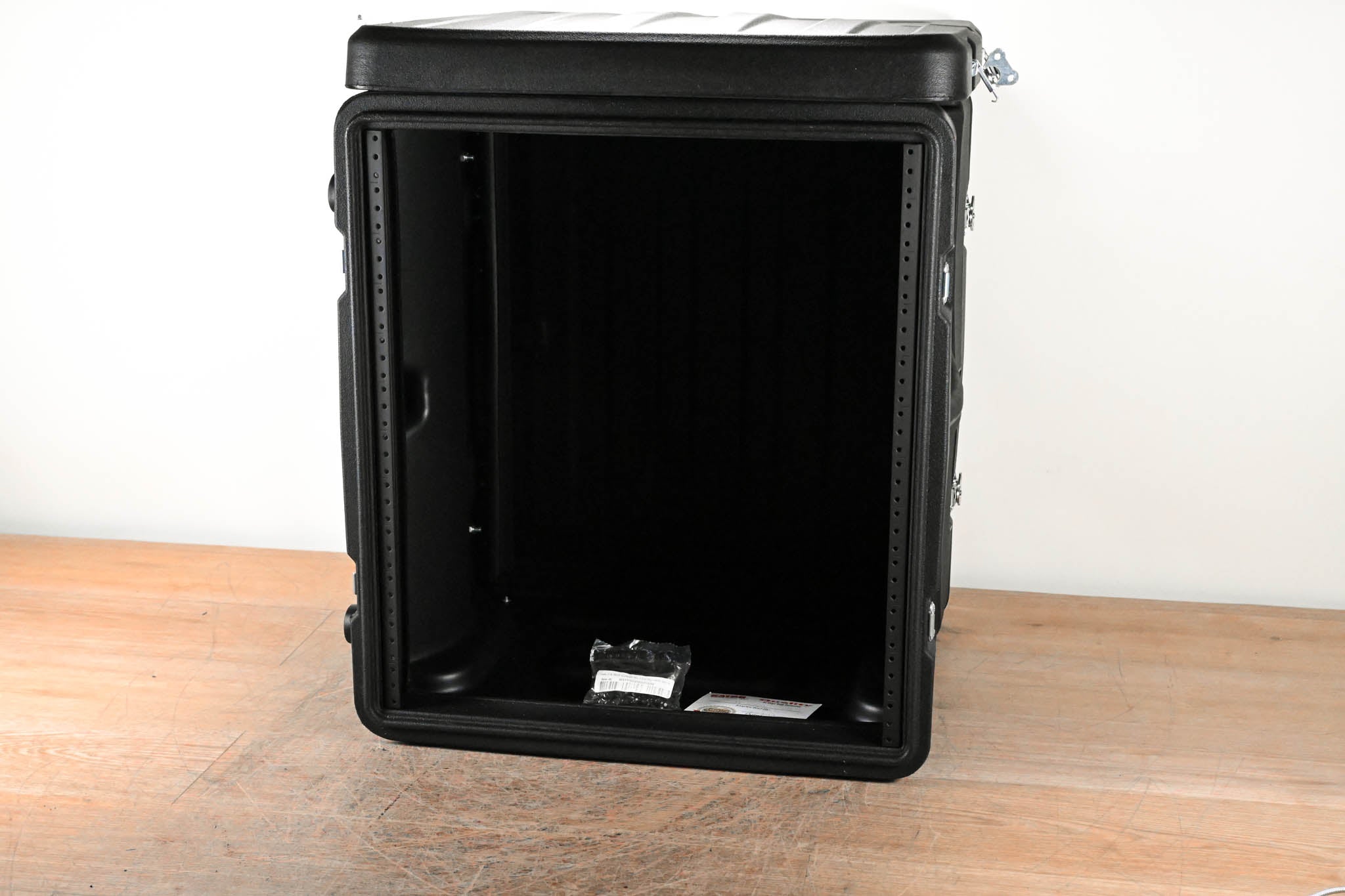 Gator Cases G-PRO-12U-19 12U Molded Audio Rack - 19″ Depth