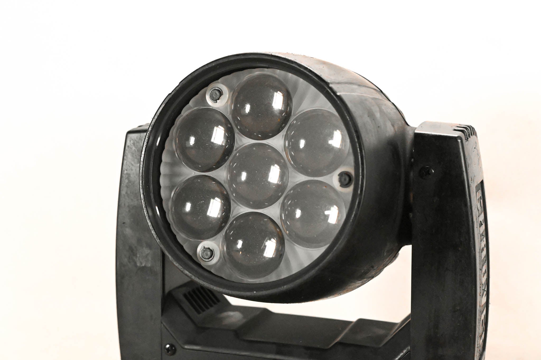 Chauvet Rogue R1 Wash LED Moving Head Light