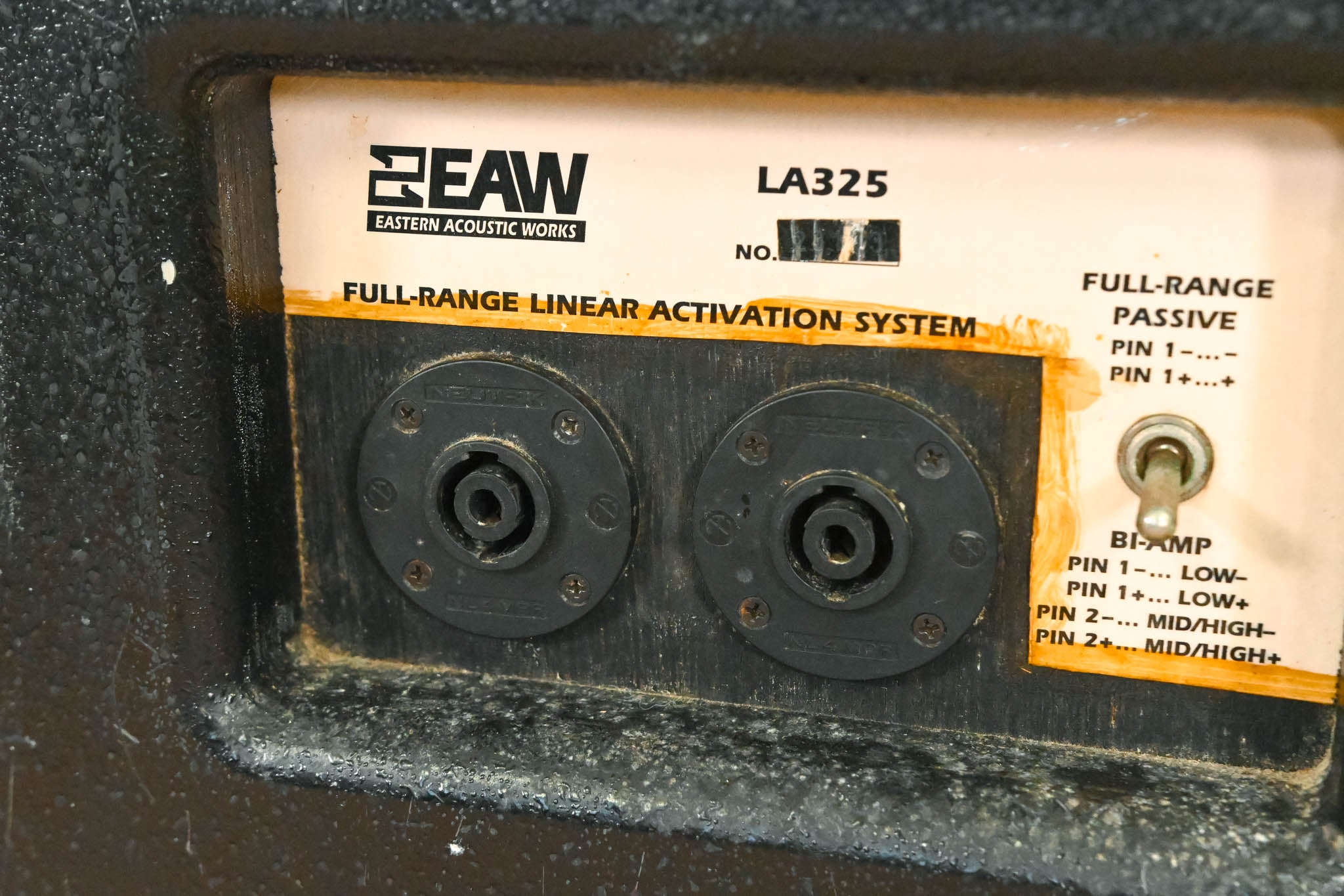 EAW LA325 3-Way Full-Range Loudspeaker (PAIR)