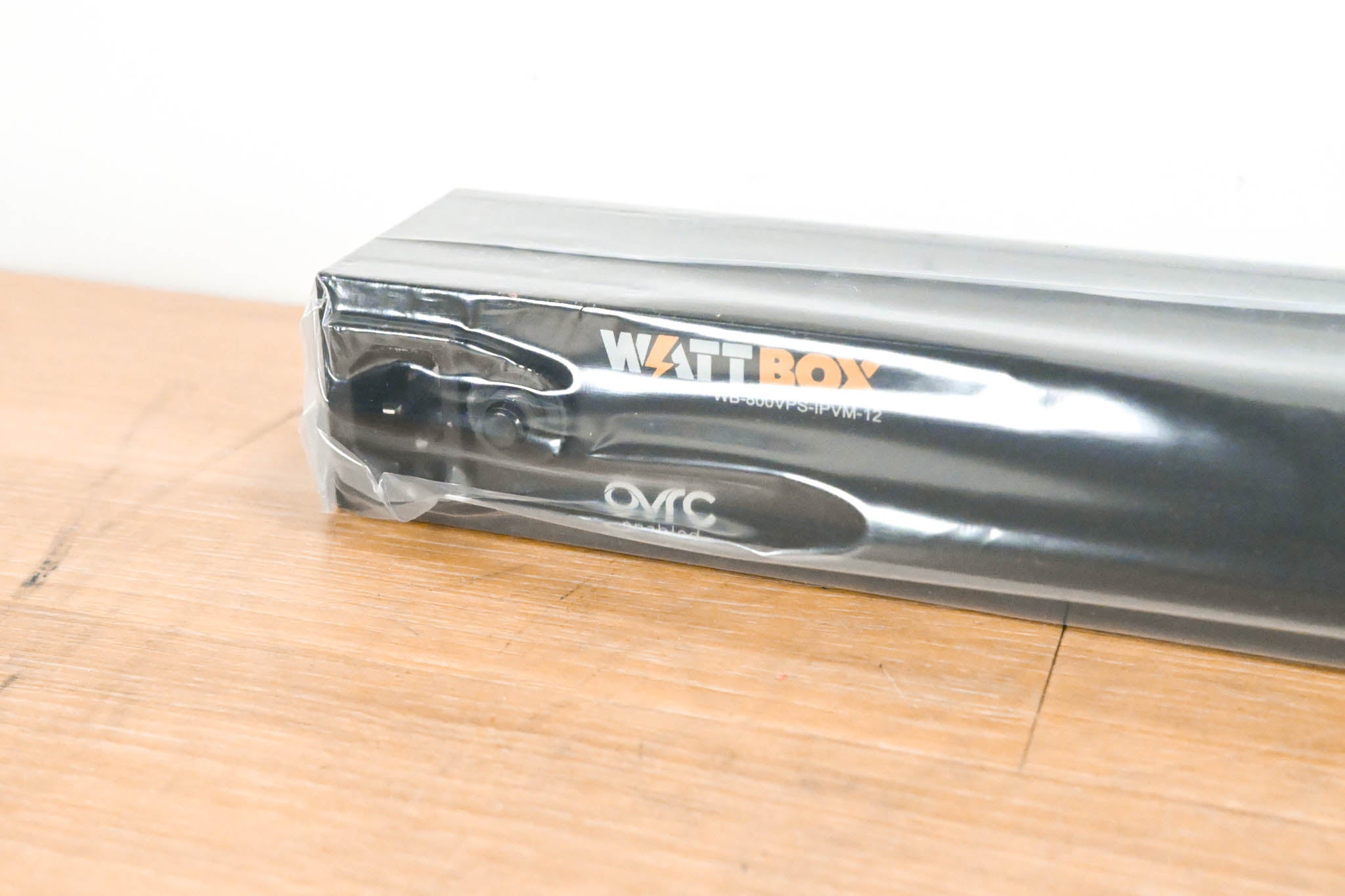 WattBox WB-800VPS-IPVM-12 Vertical IP Power Conditioner (12 Outlets)