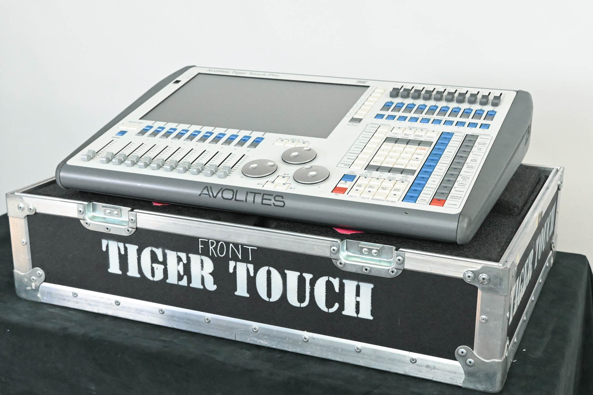 Avolites Tiger Touch Pro Lighting Control Console with Case