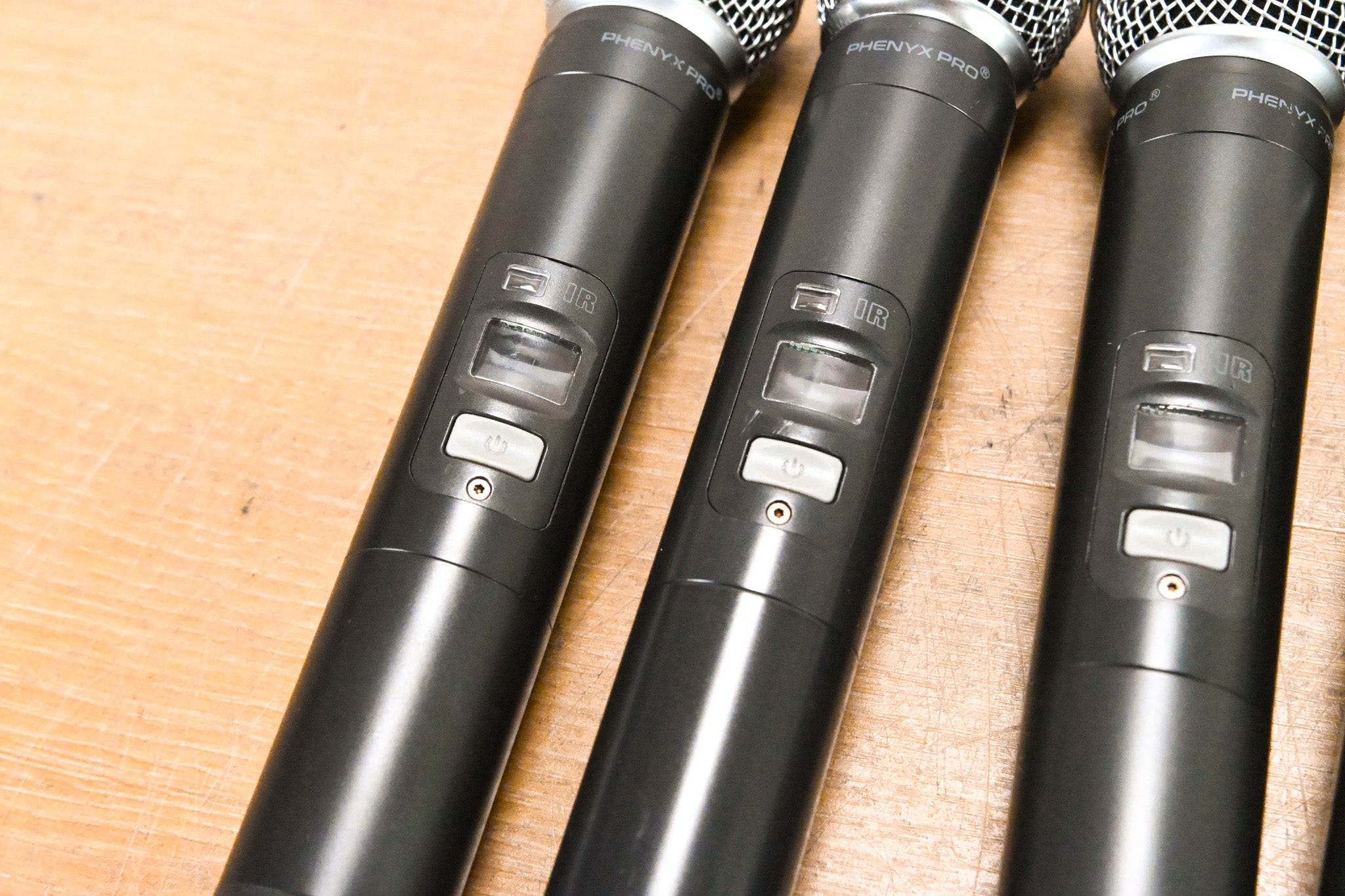 Phenyx Pro PTU-7000-4H Quad UHF Wireless Microphone System w/ Auto-Scan
