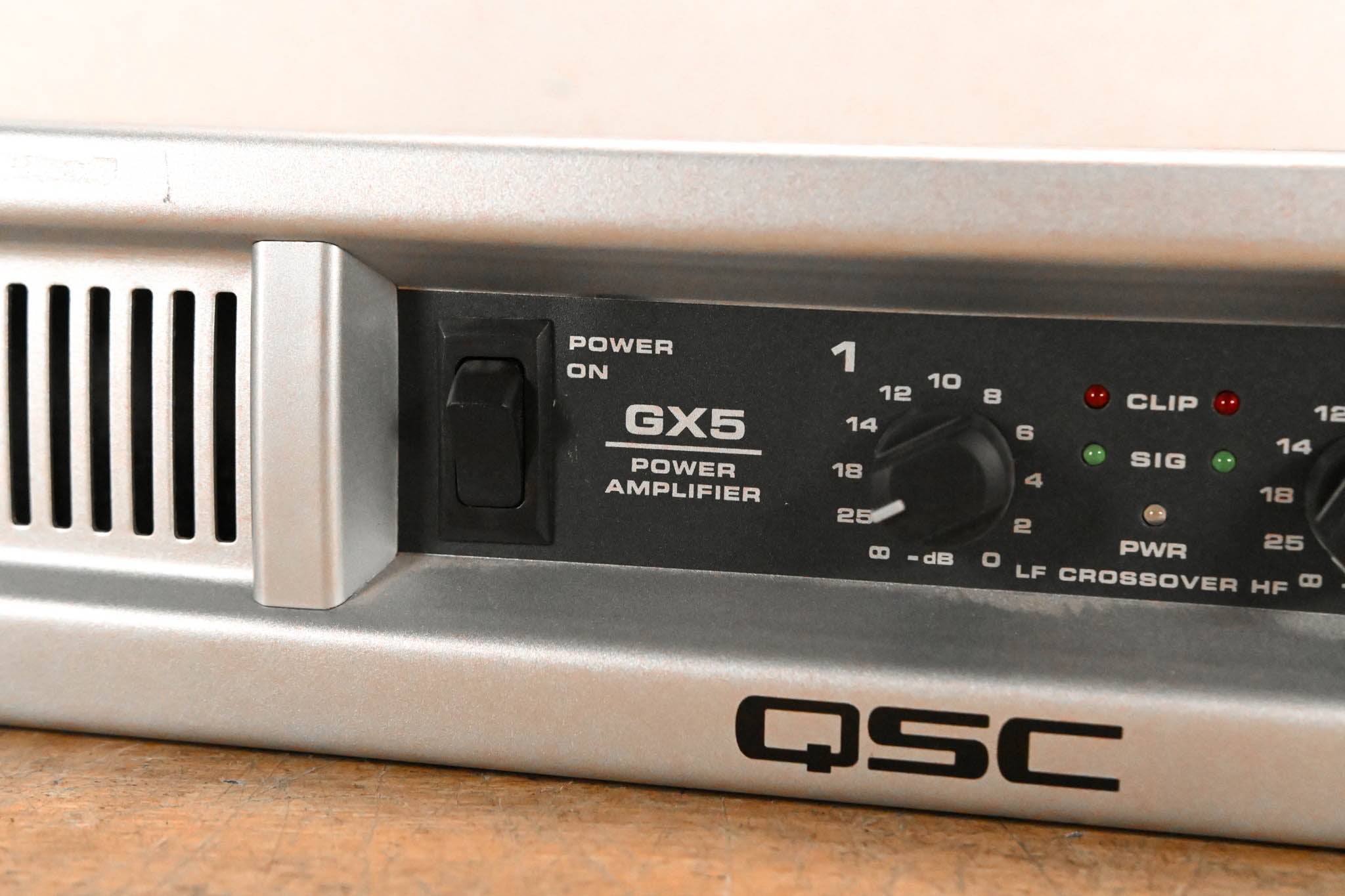 QSC GX5 2-Channel Power Amplifier