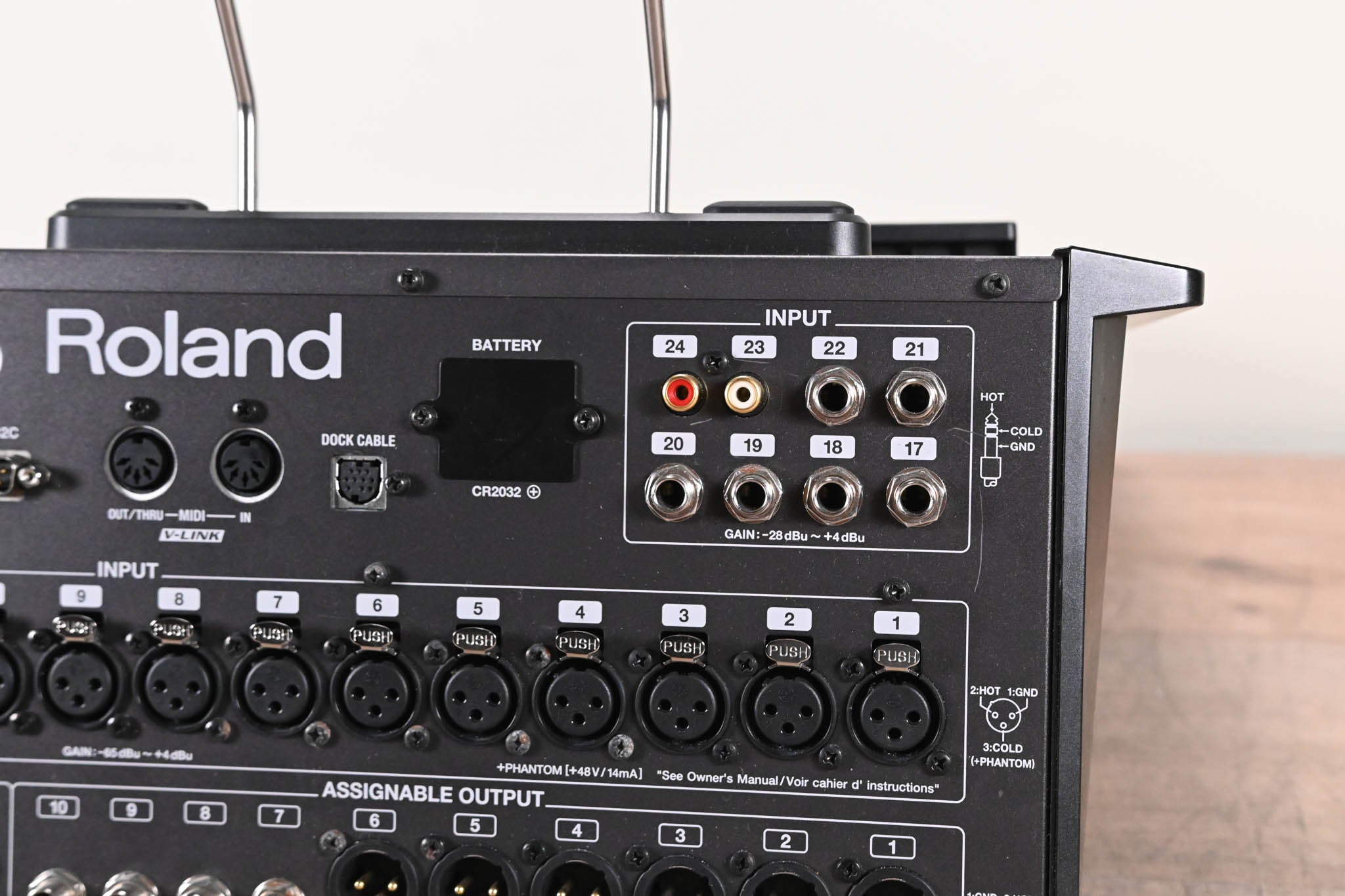 Roland M-200i 32-Channel Live Digital V-Mixer Console (NO POWER SUPPLY)