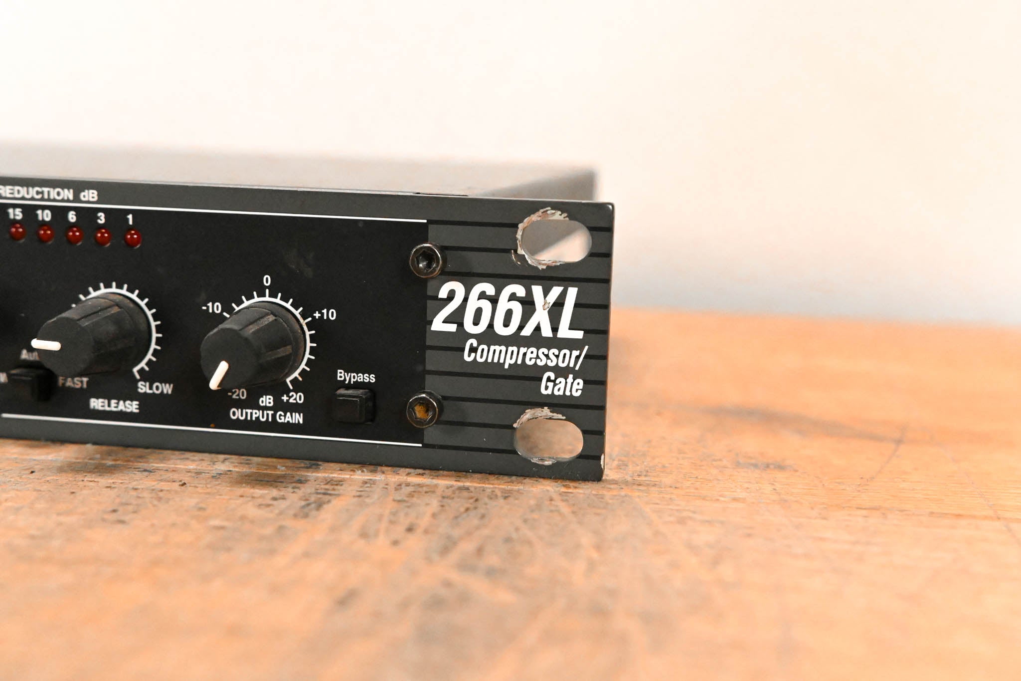 dbx 266XL 2-Channel Compressor/Gate