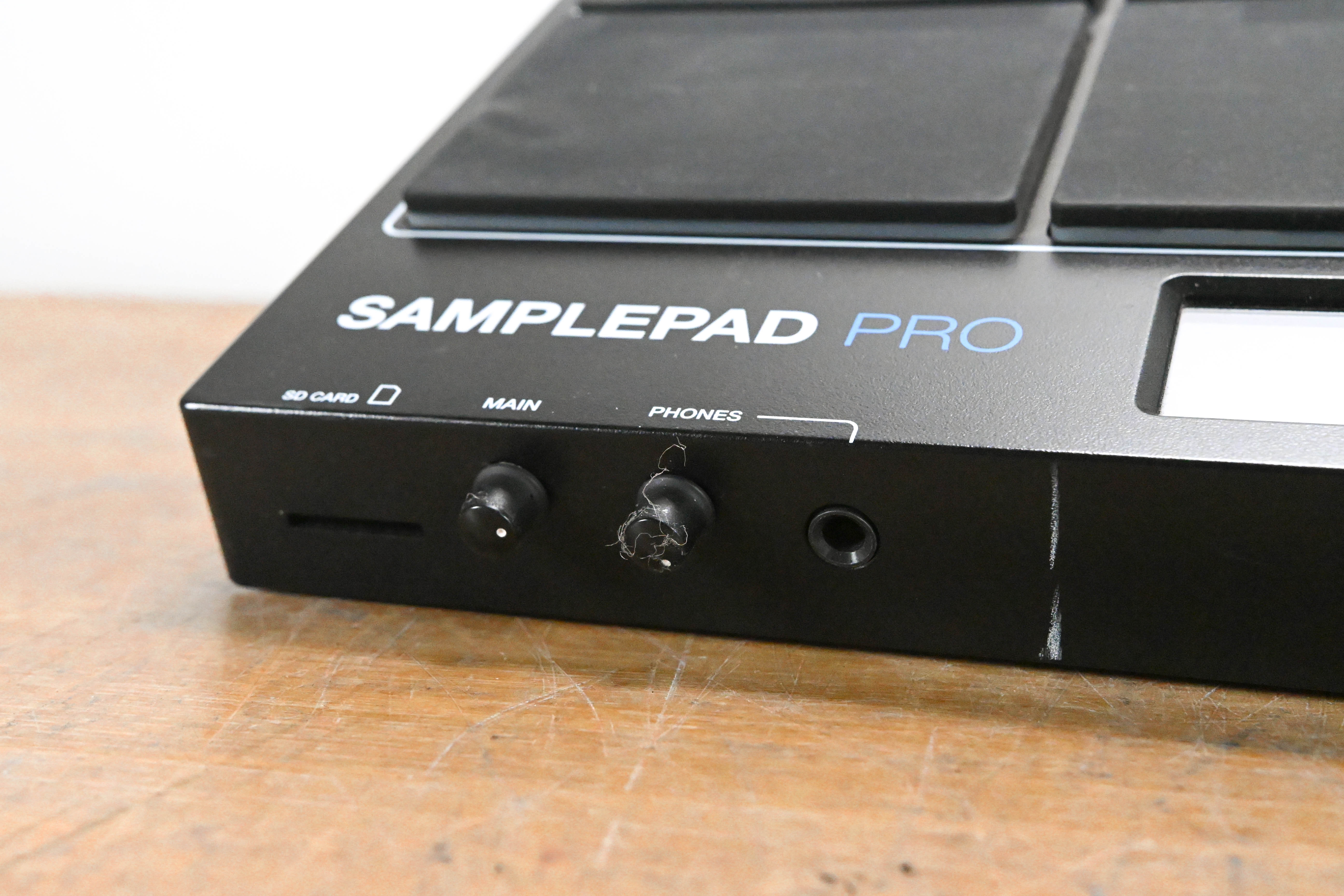 Alesis SAMPLEPAD PRO Percussion and Sample Instrument (NO POWER SUPPLY)