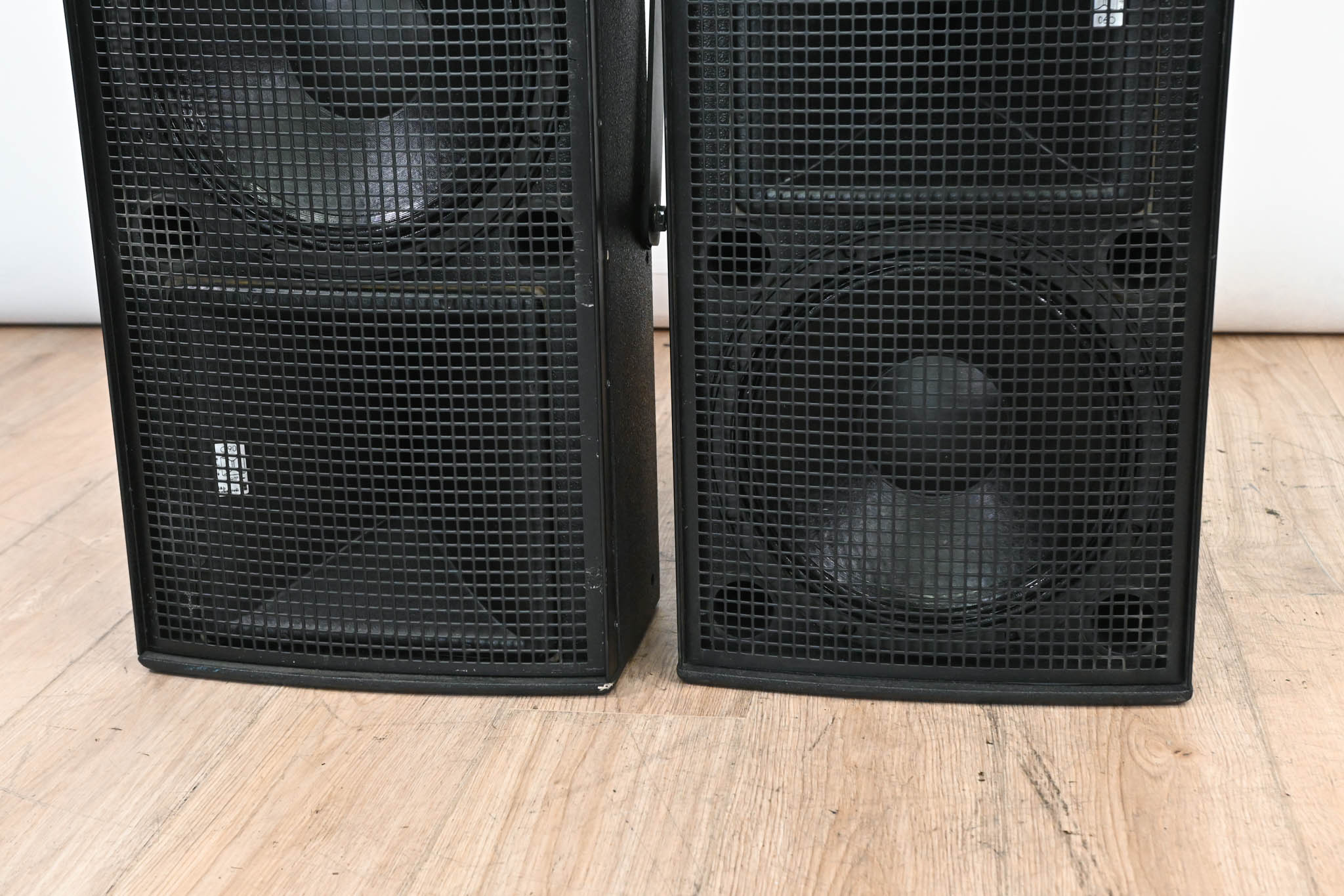 d&b audiotechnik Ci90 Full Range 2-Way Passive Loudspeaker (PAIR)