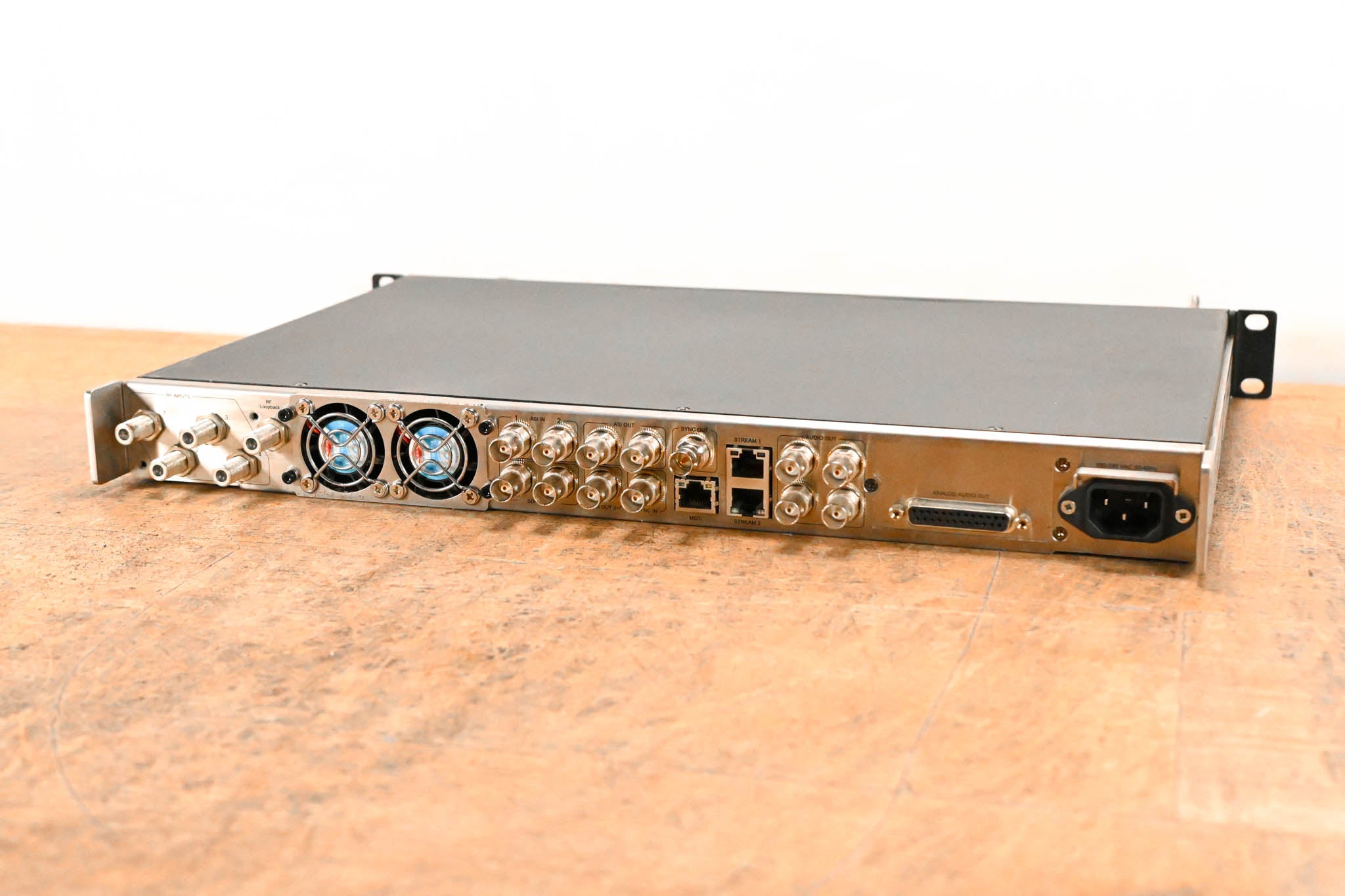 Ateme Kyrion DR5000 Ultra-Low Latency Integrated Receiver Decoder