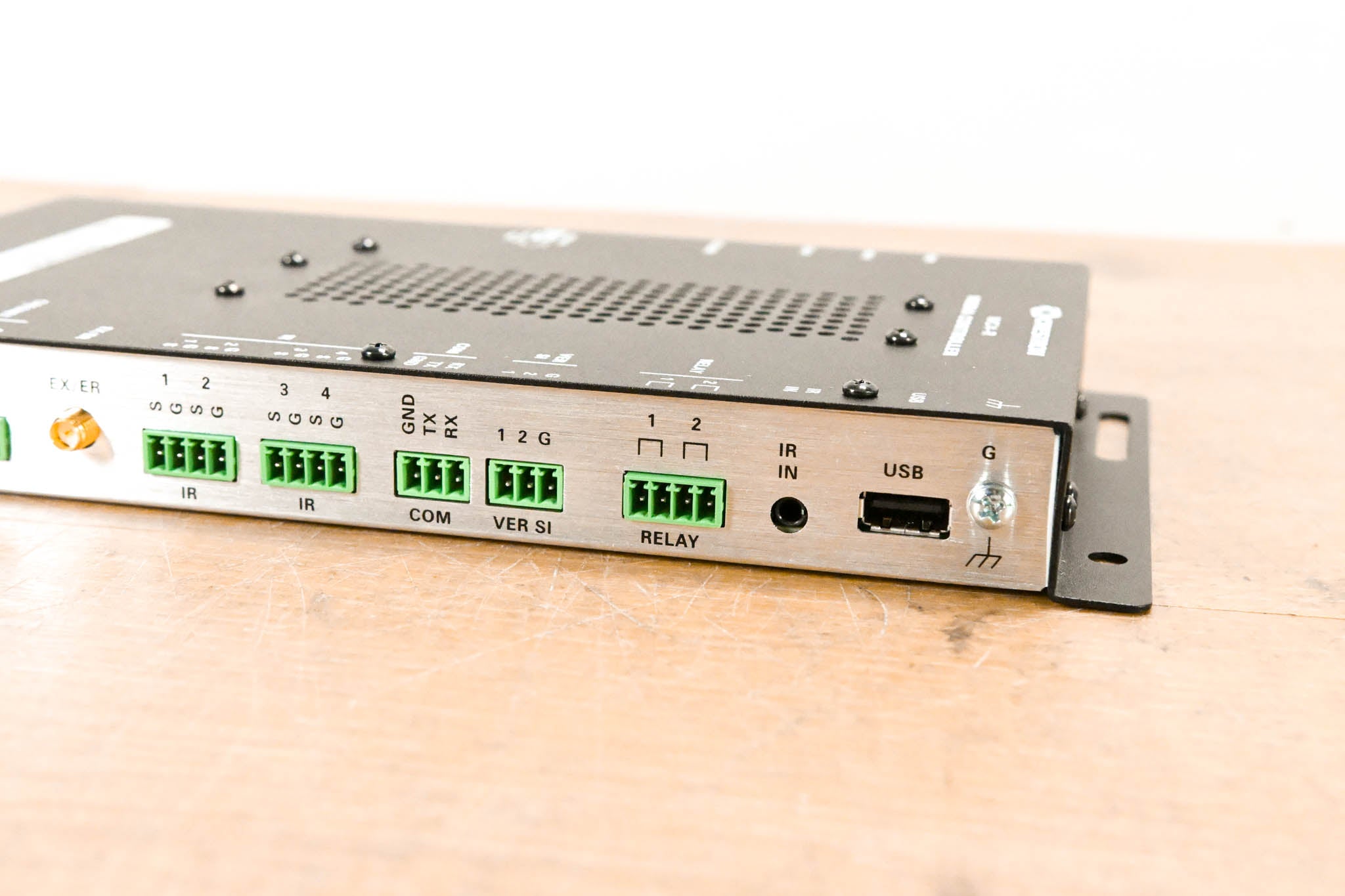 Crestron MC4-R 4-Series Control System for Crestron Home