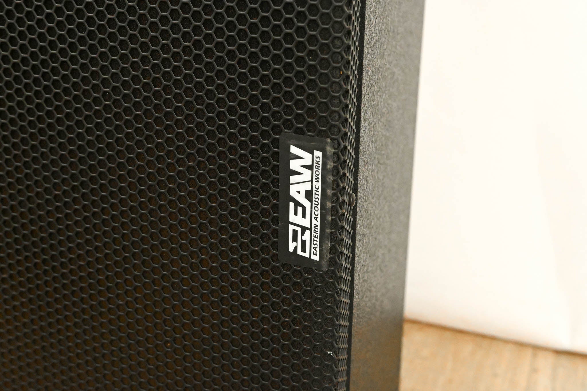 EAW  KF730P 3-Way Passive Full-Range Loudspeaker