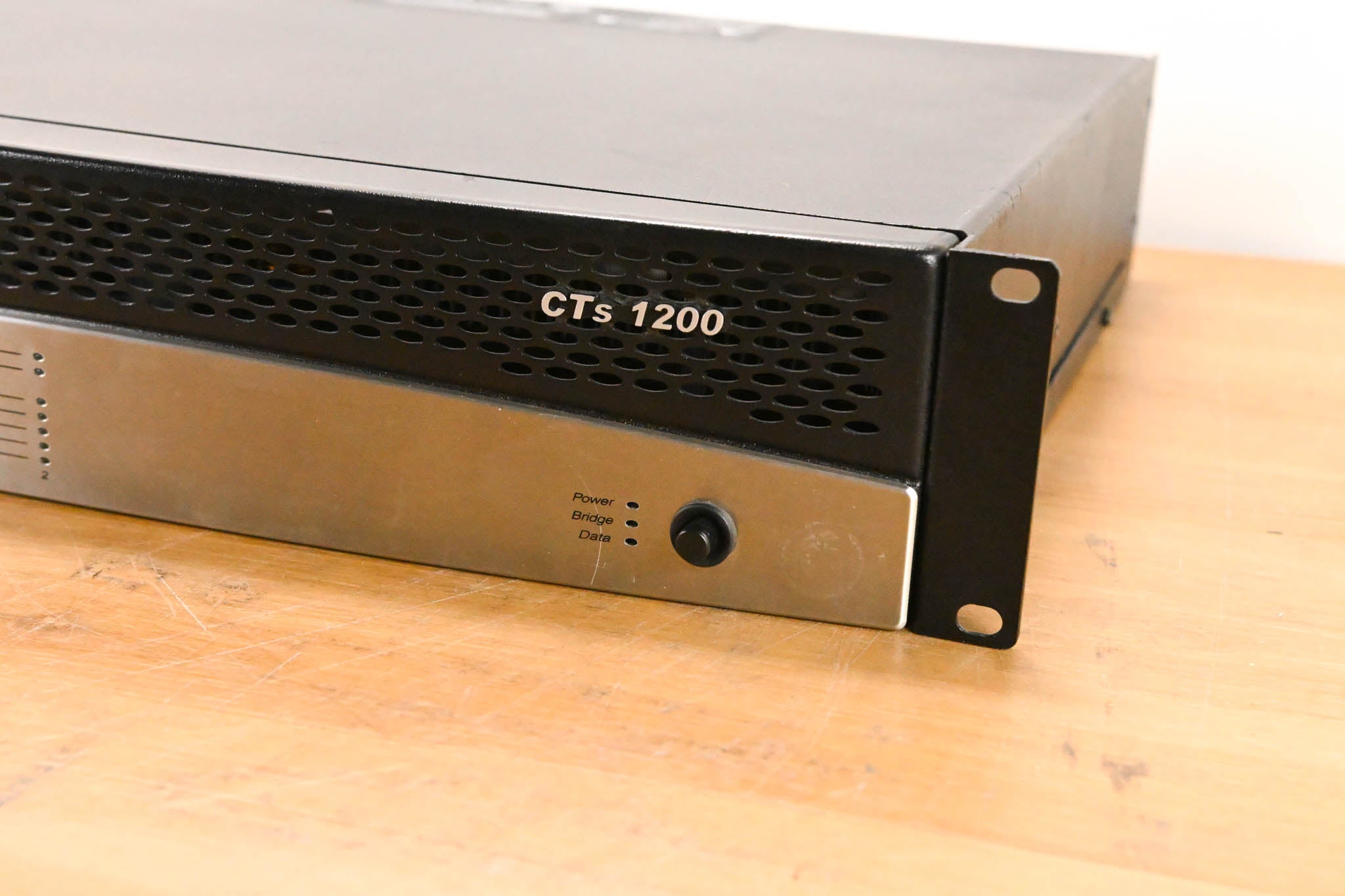 Crown CTs 1200 Two-Channel 600W Power Amplifier