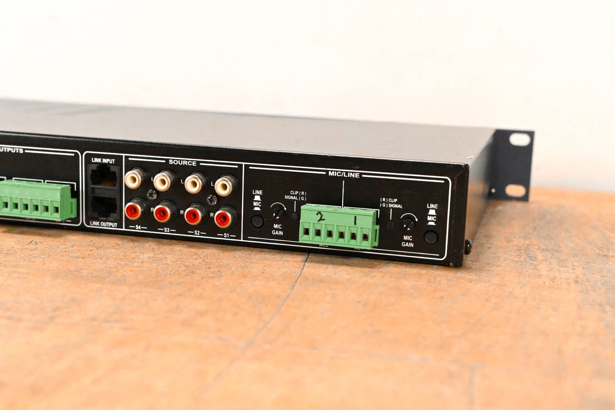 dbx ZonePRO 641 6x4 Digital Zone Processor