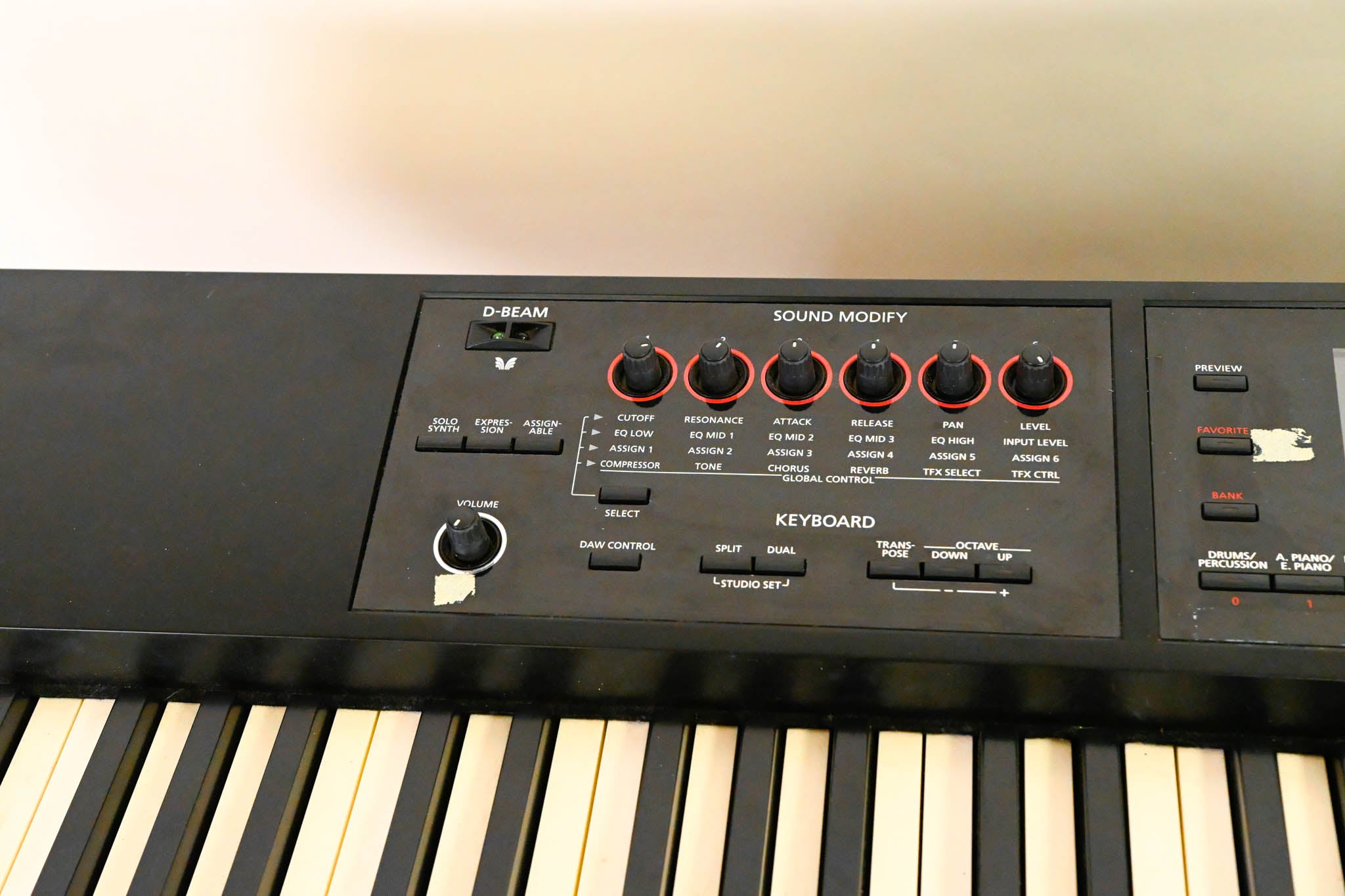 Roland FA-08 88-Key Music Workstation (NO POWER SUPPLY)