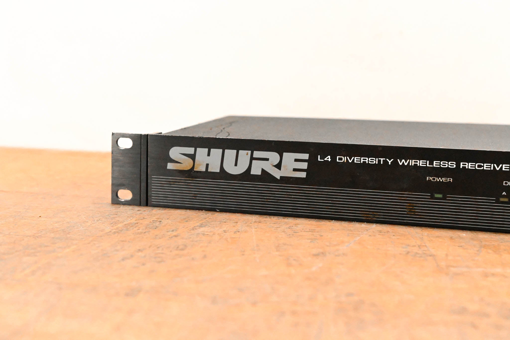 Shure L4 Diversity Wireless Receiver - 176.200 MHz (NO POWER SUPPLY)