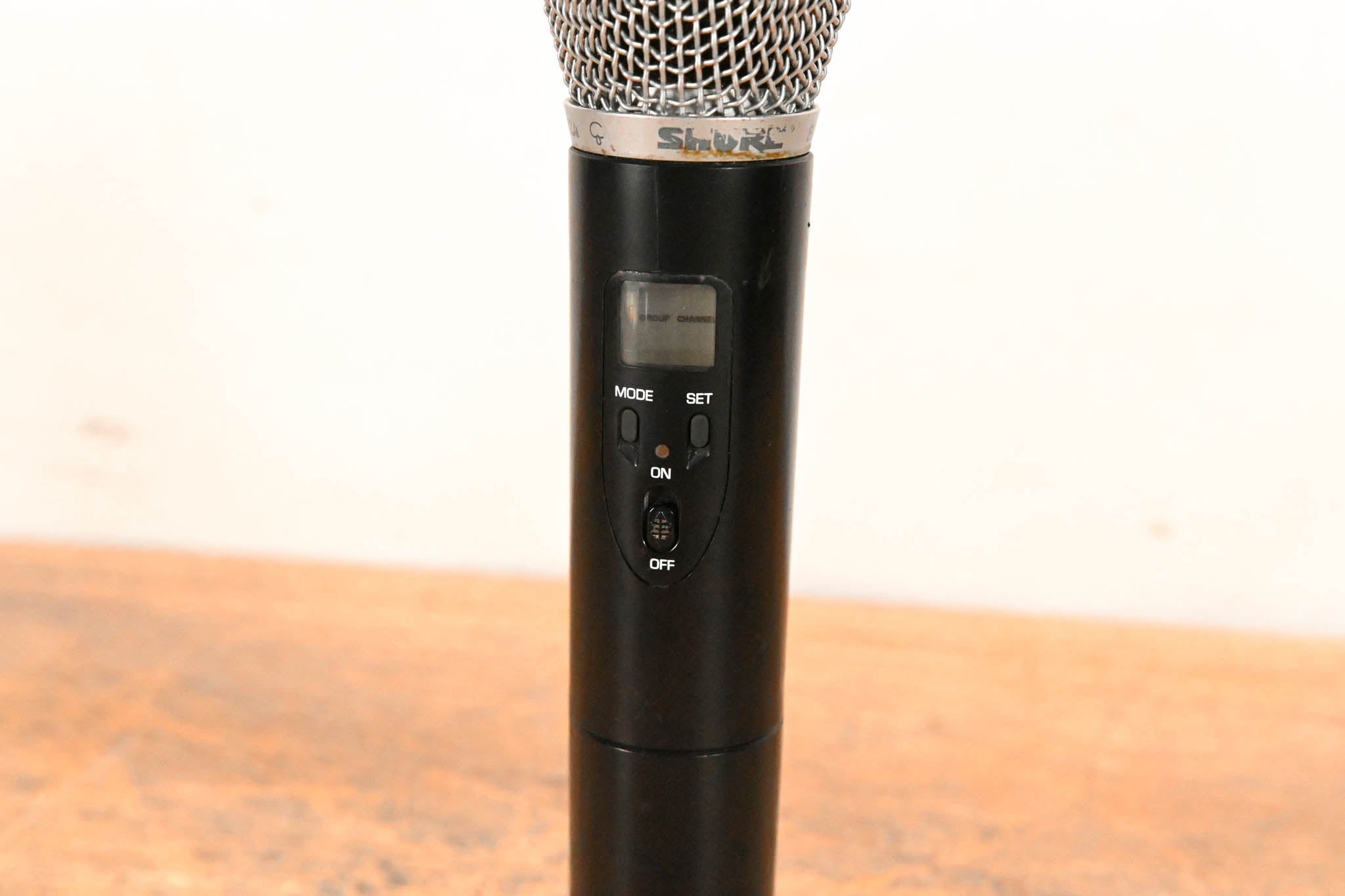 Shure ULX2/BETA87A Wireless Handheld Transmitter - J1 Band: 554-590 MHz