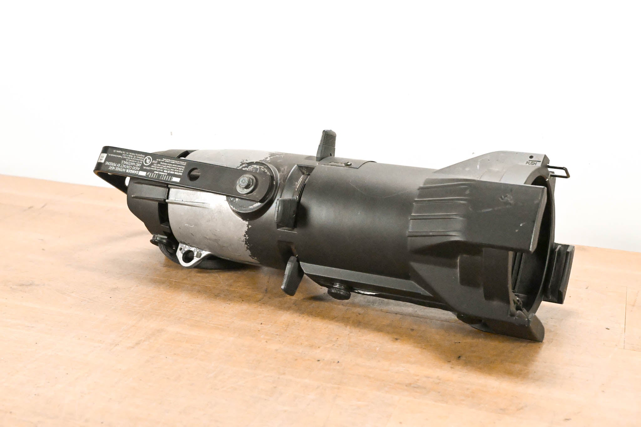 ETC Source Four Jr 25-50 Degree Zoom 575 Ellipsoidal Light