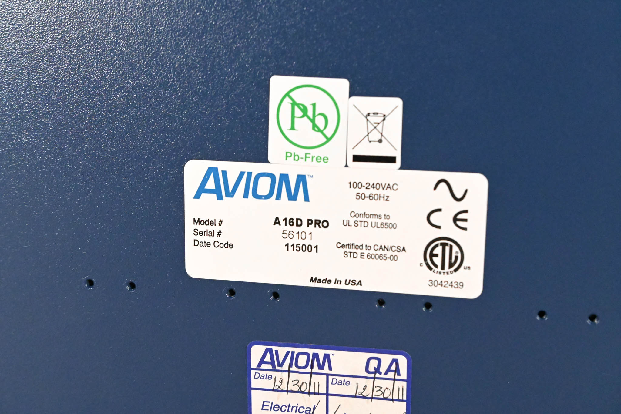 Aviom A-16D Pro A-Net Distributor