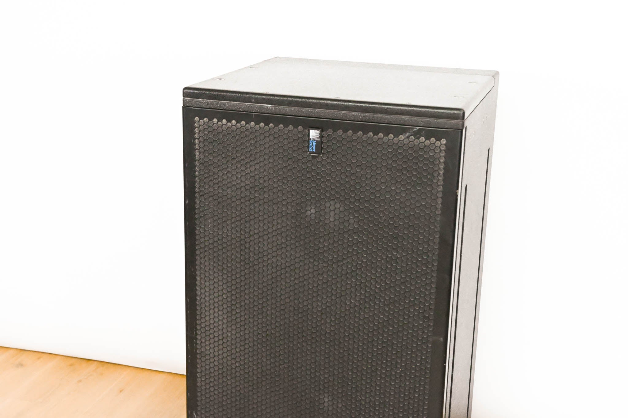 Meyer Sound 600-HP Compact High-Power Subwoofer