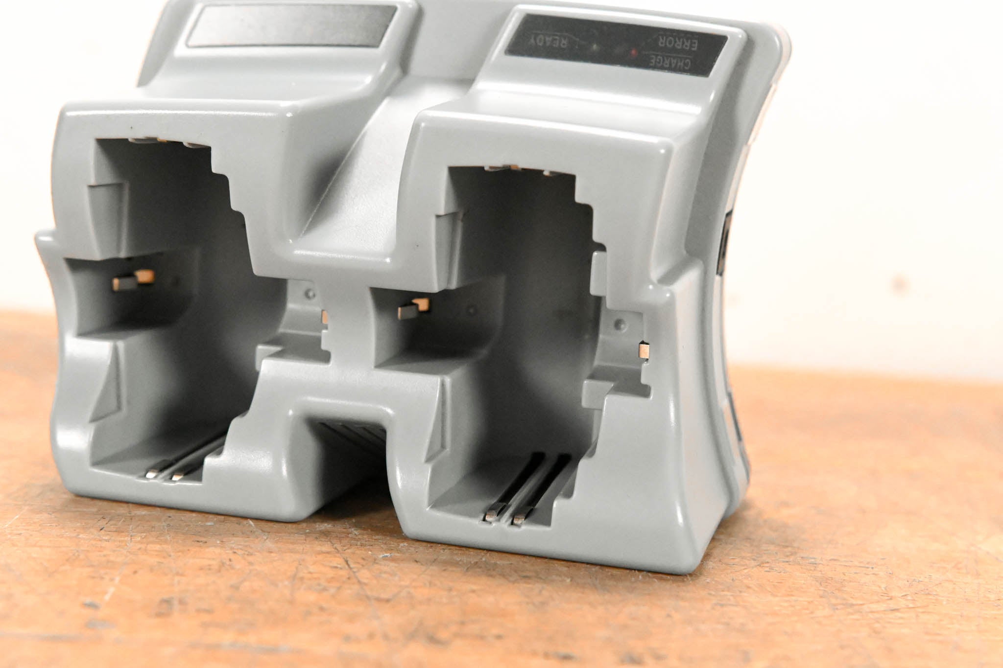 Sennheiser L 2015 Charging Station (NO POWER SUPPLY)