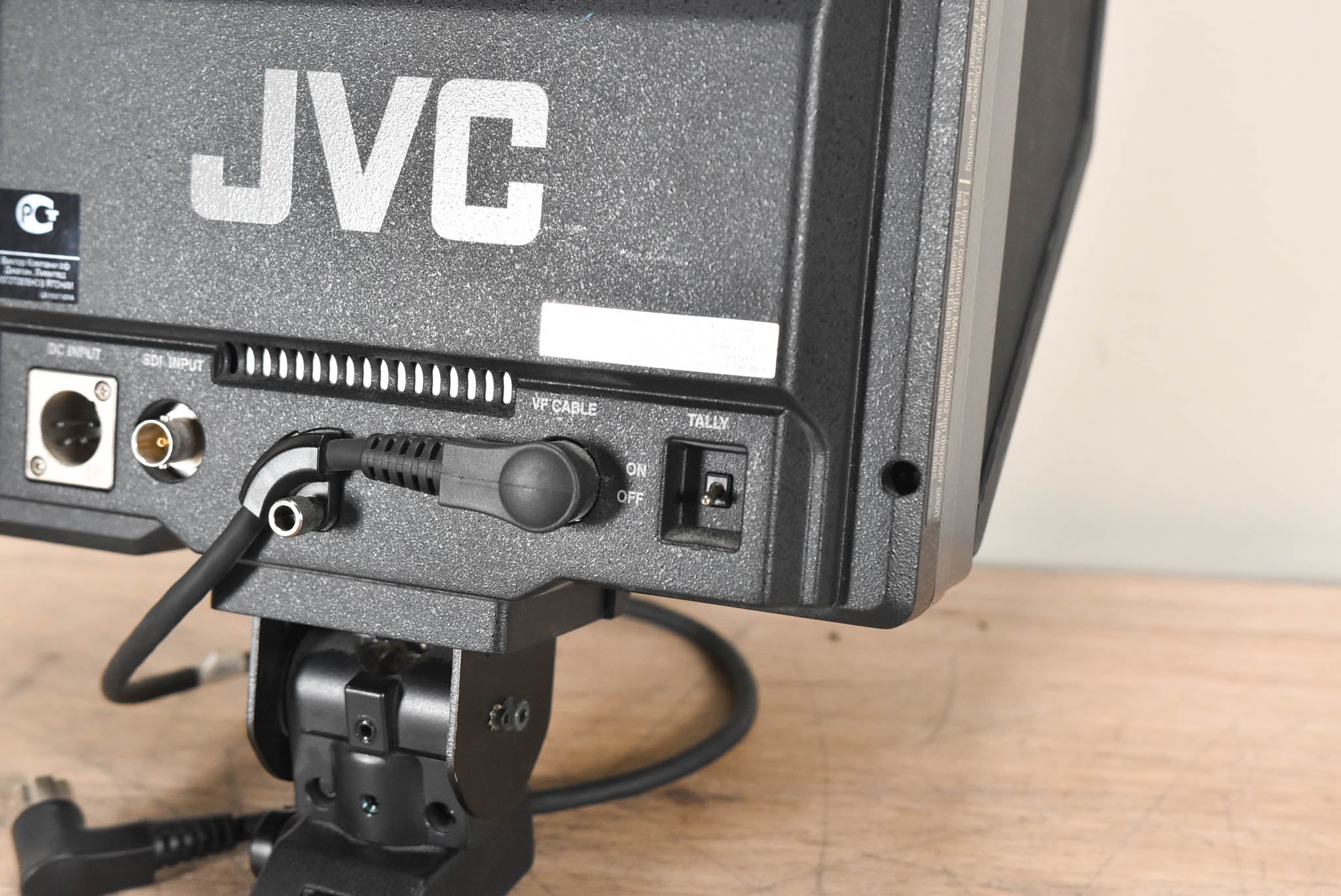 JVC VF-HP790G 8.4-inch HD/SD LCD Studio Viewfinder