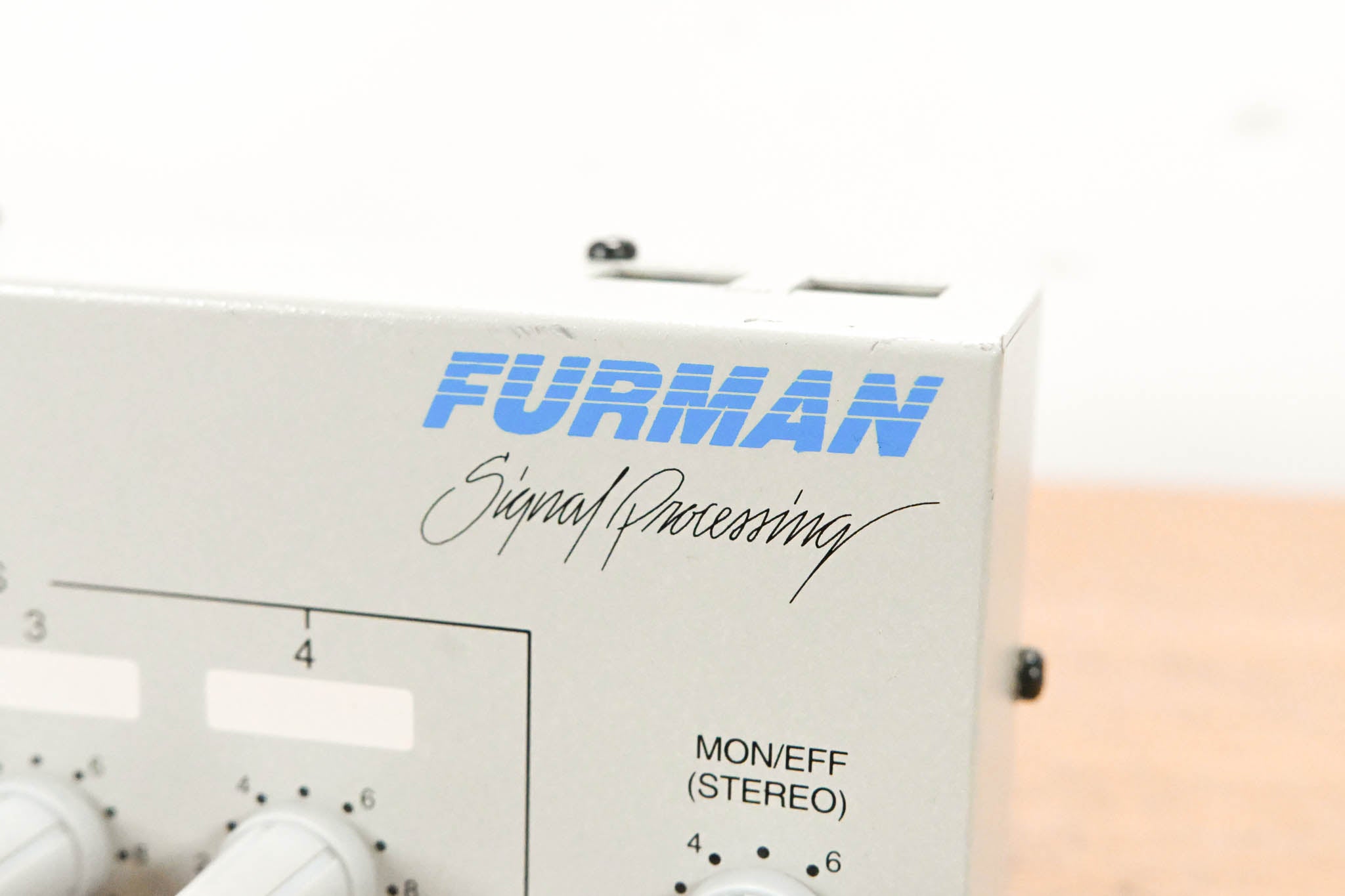 Furman HR-6 6-Channel Headphone Mixing Station