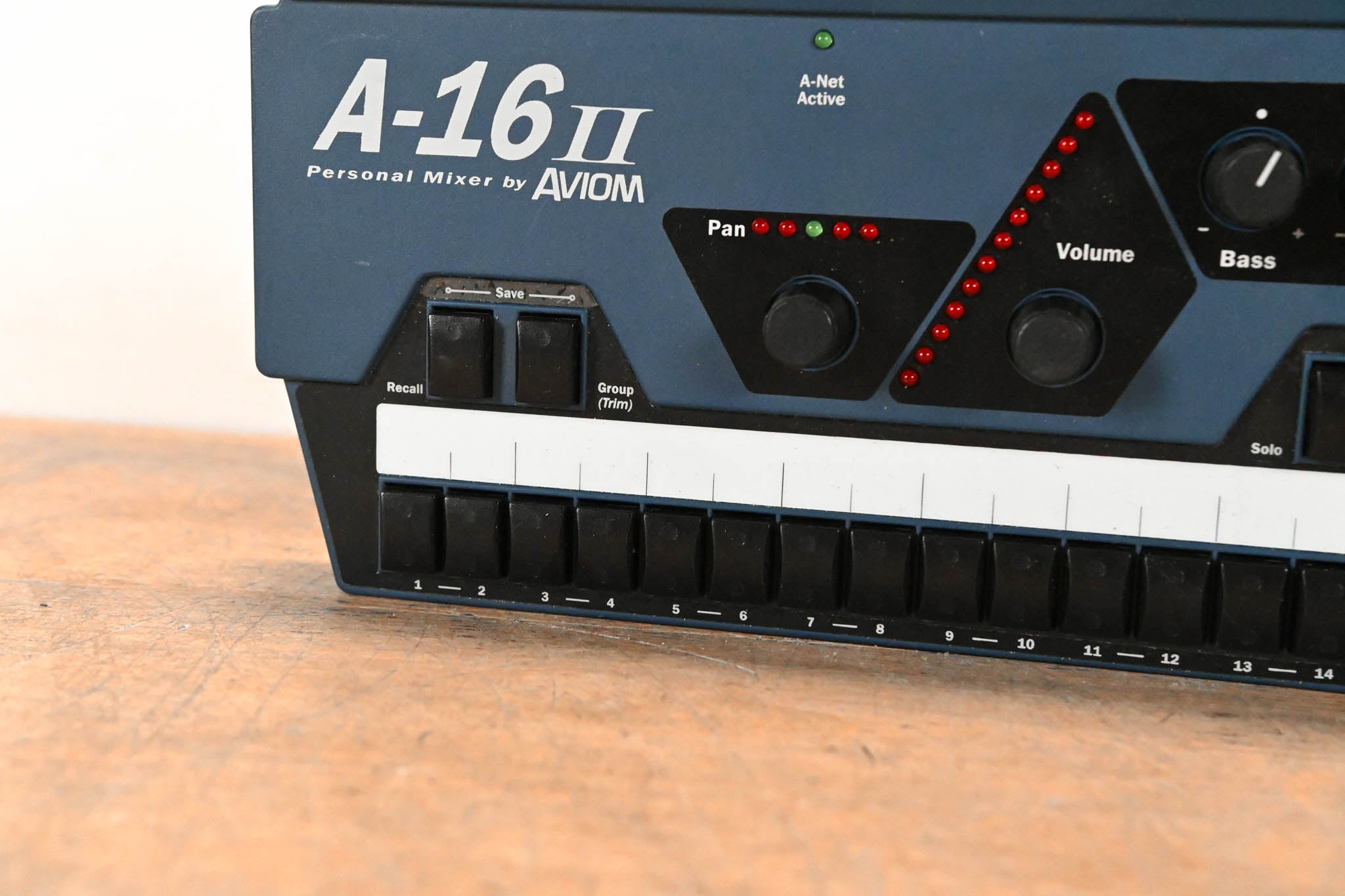 Aviom A-16II Personal Mixer