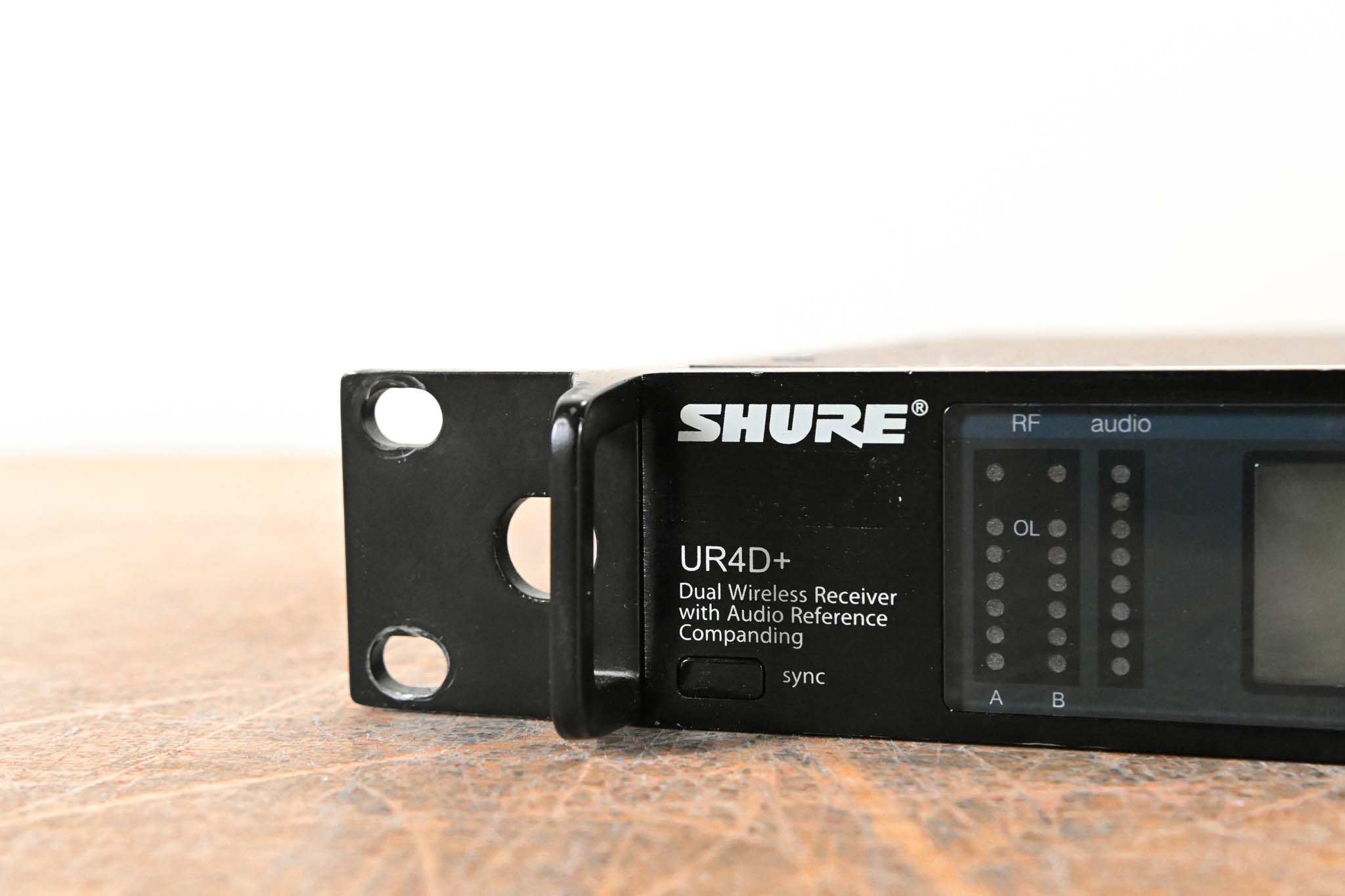 Shure UR4D+ Dual-Channel Wireless Receiver - J5 Band: 578-638 MHz