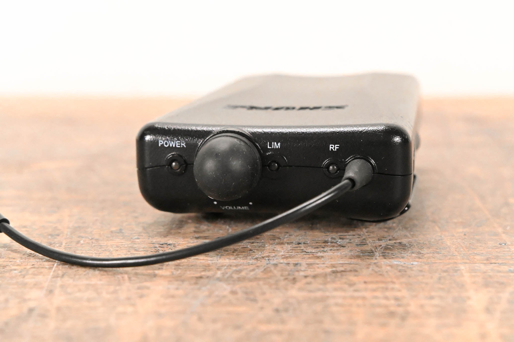 Shure PSM200 In-Ear Personal Monitoring System - H2 Band: 518-554 MHz