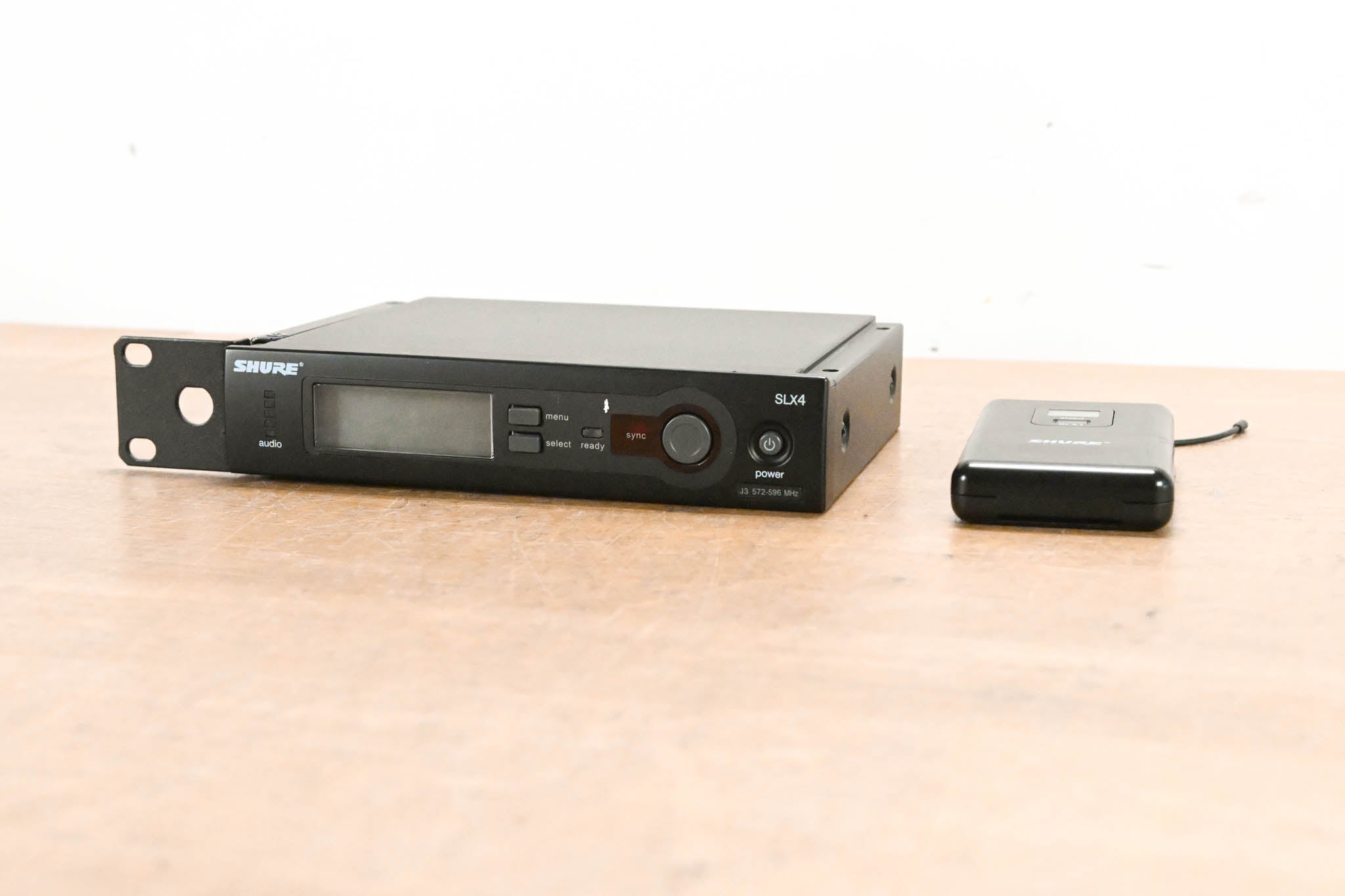 Shure SLX14 Bodypack Wireless System - J3 Band (NO POWER SUPPLY)