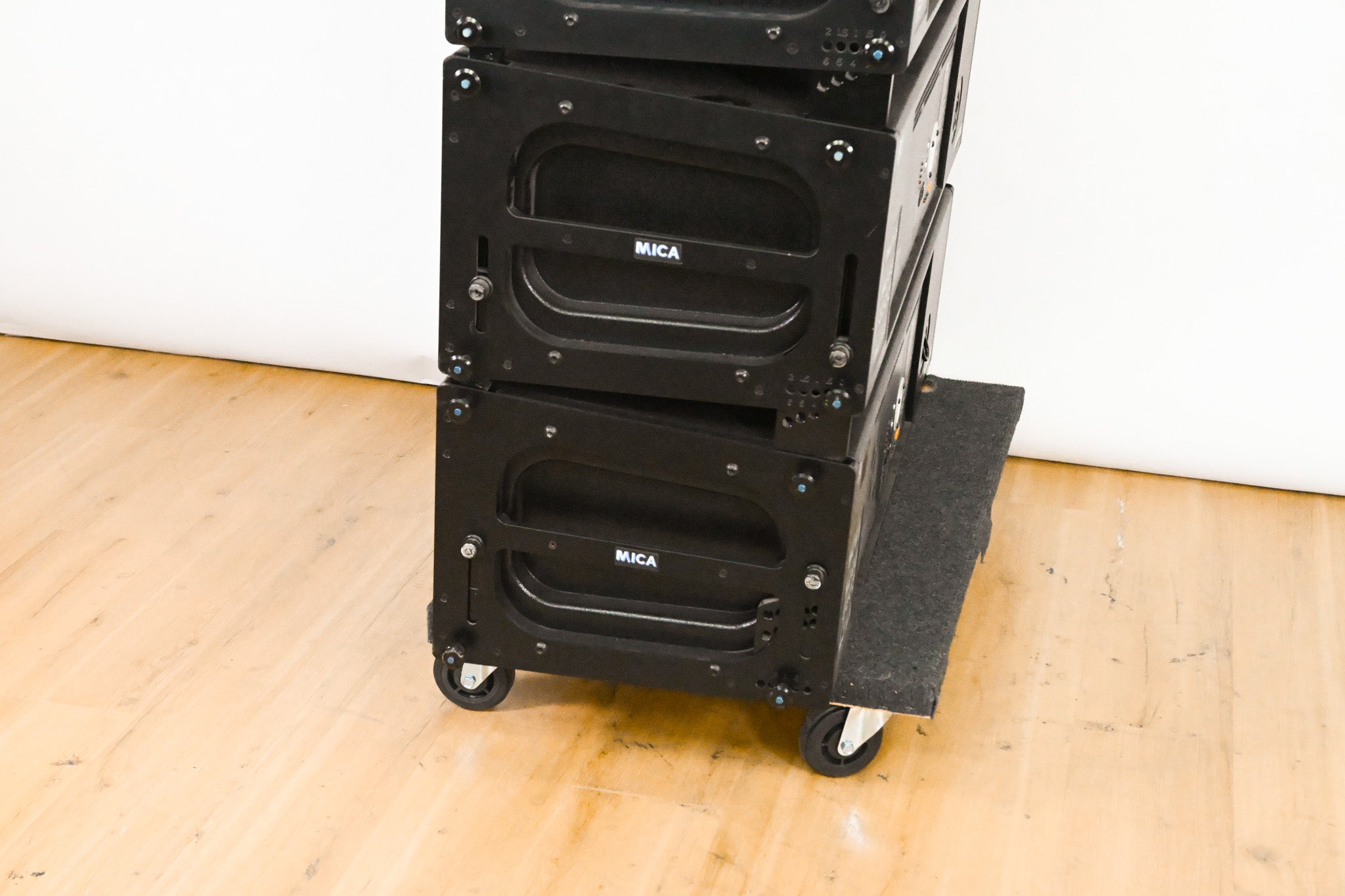 Meyer Sound MICA Active Line Array Loudspeaker Pack of 4