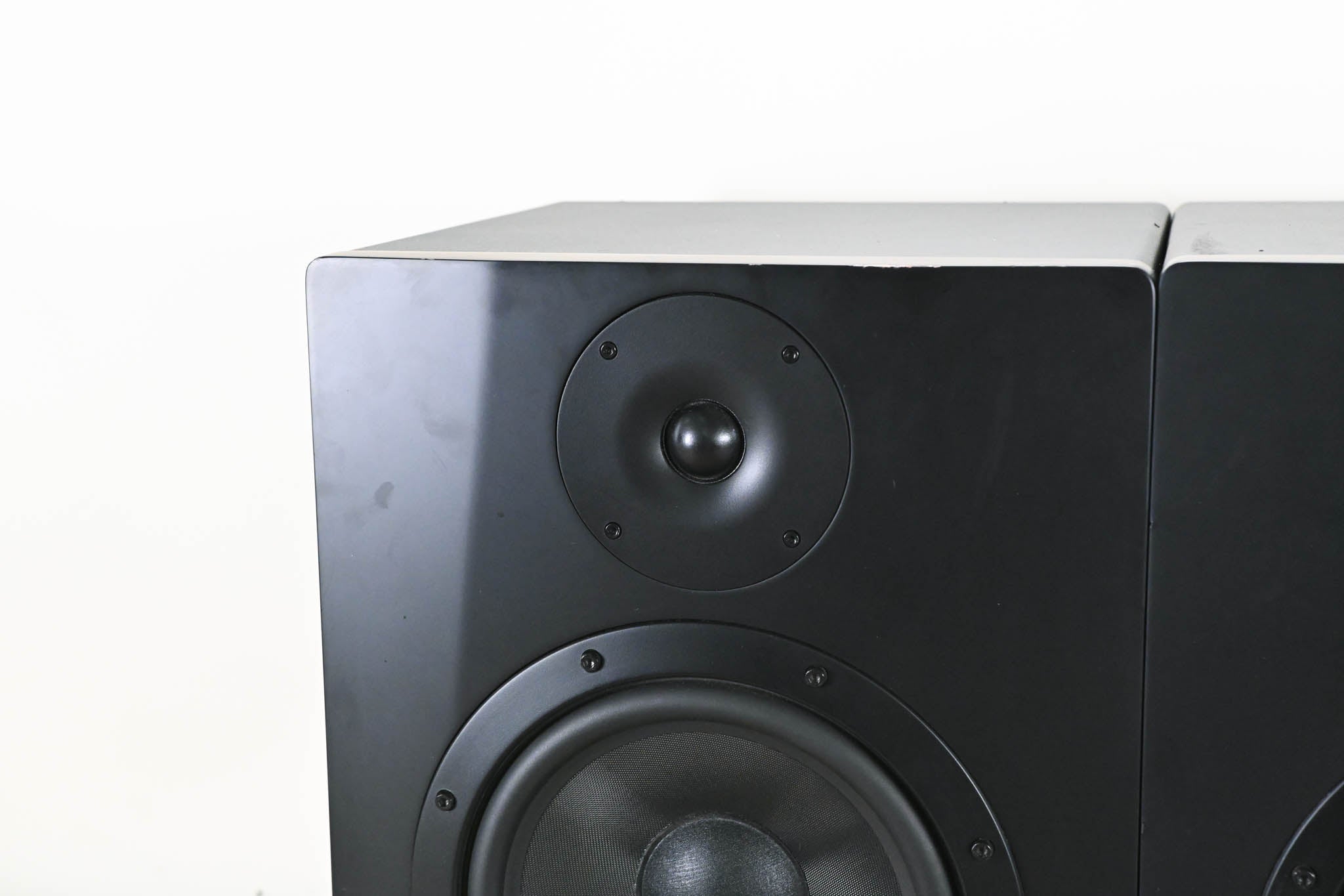 Yorkville YSM8 8" Powered Studio Reference Monitor (PAIR)