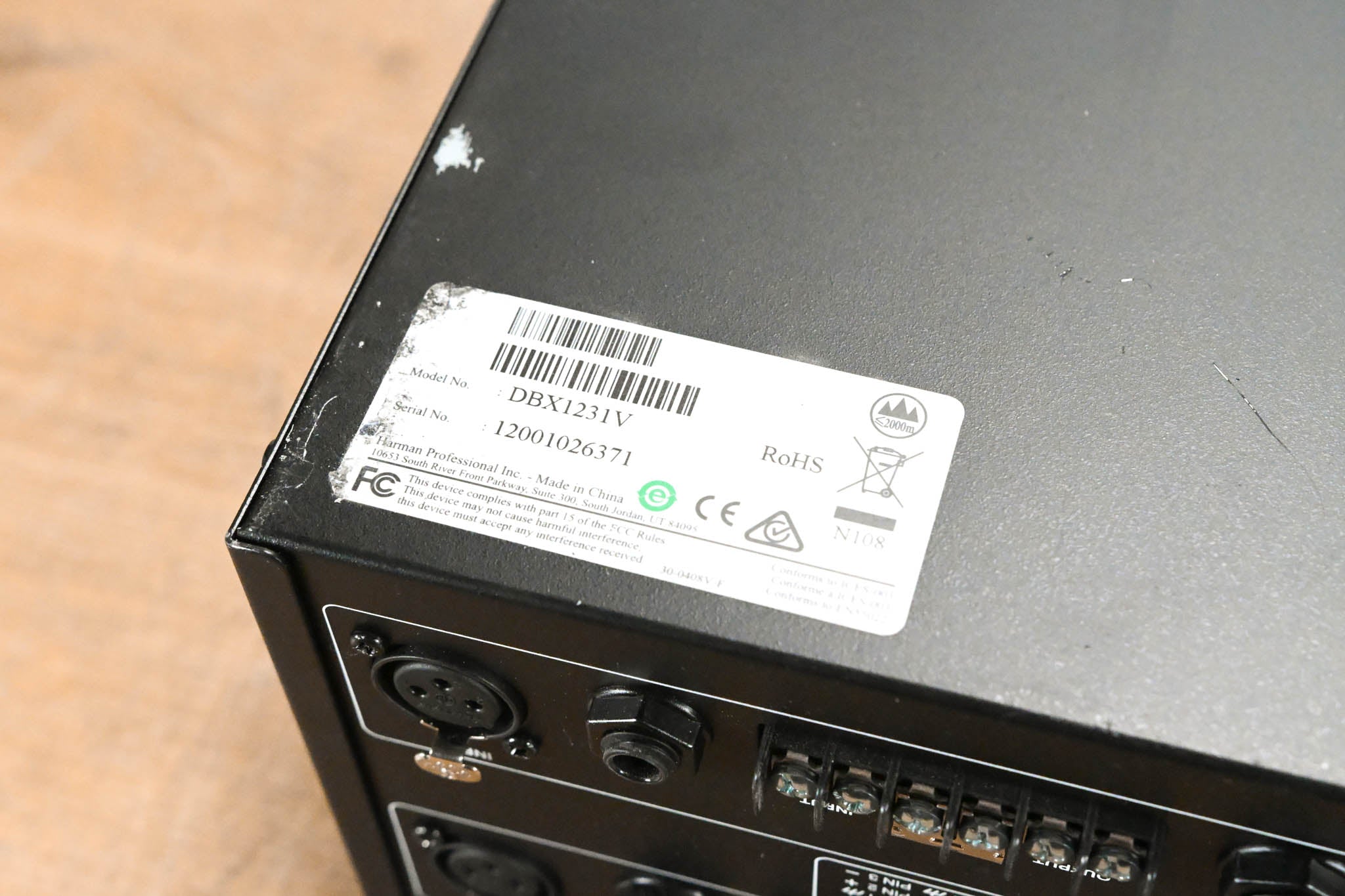 dbx 1231 Dual-Channel 31-Band Graphic Equalizer