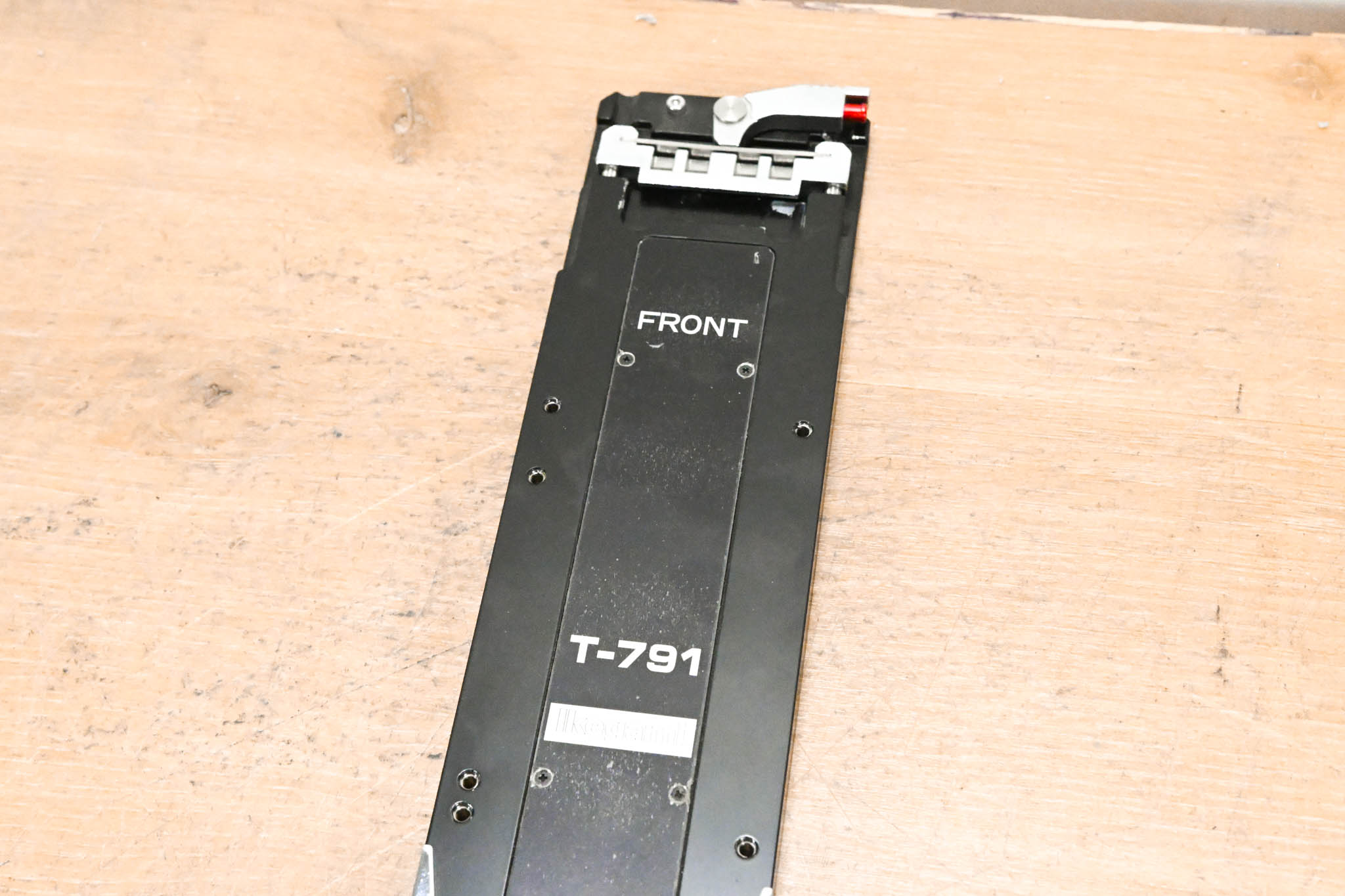 Ikegami T-791 Tripod Mounting Plate
