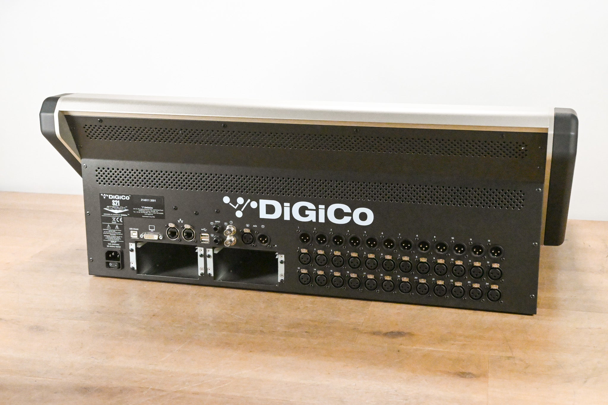 DiGiCo S21 48-Channel Digital Audio Mixing Console