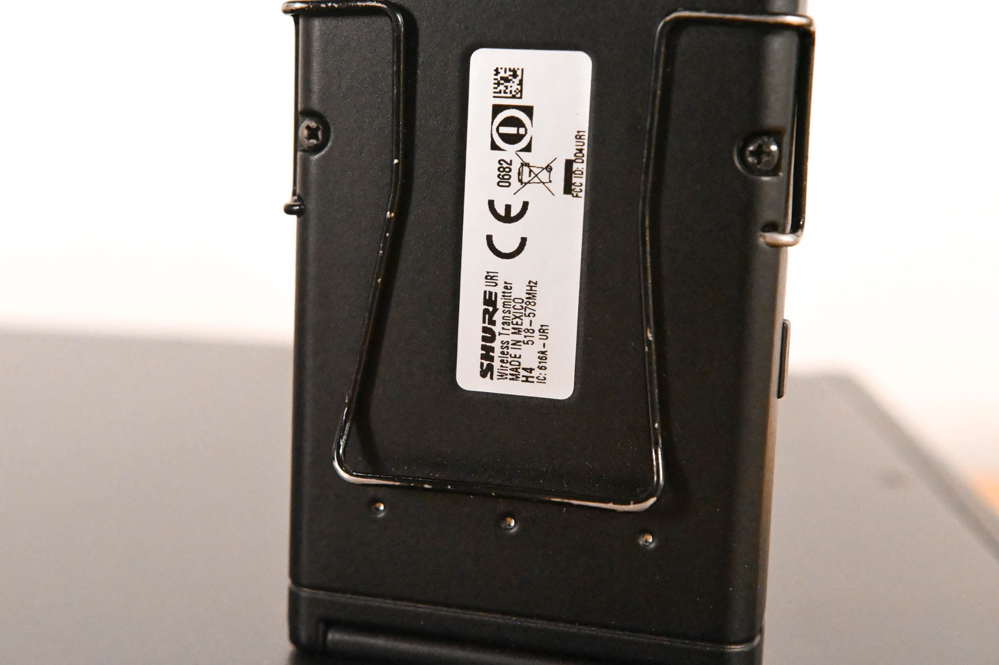 Shure UR4D+ Wireless Receiver w/UR1 Bodypack & UR2/BETA58A Mic - H4 Band