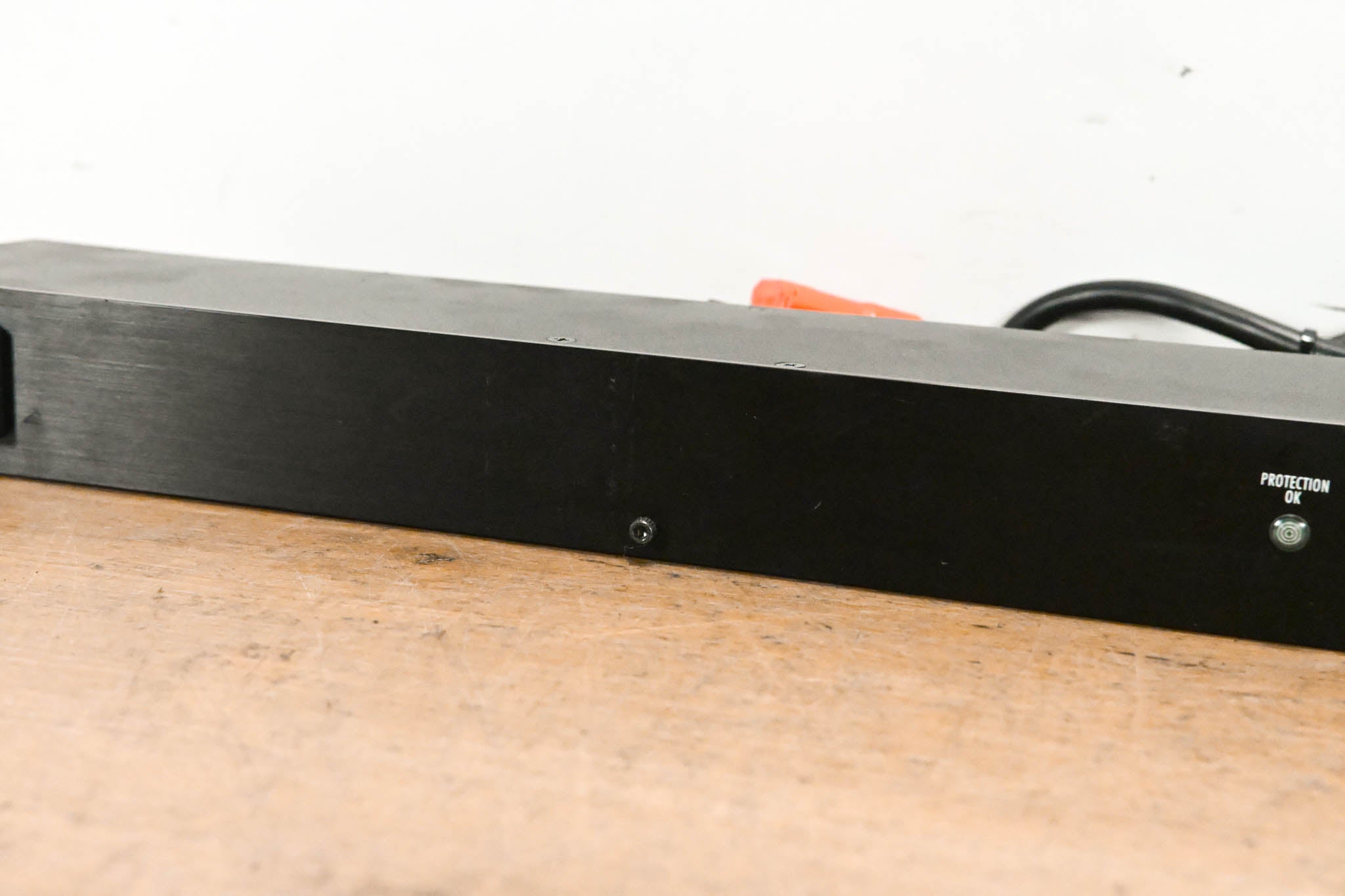 Furman M-8x2 8-Outlet Power Conditioner