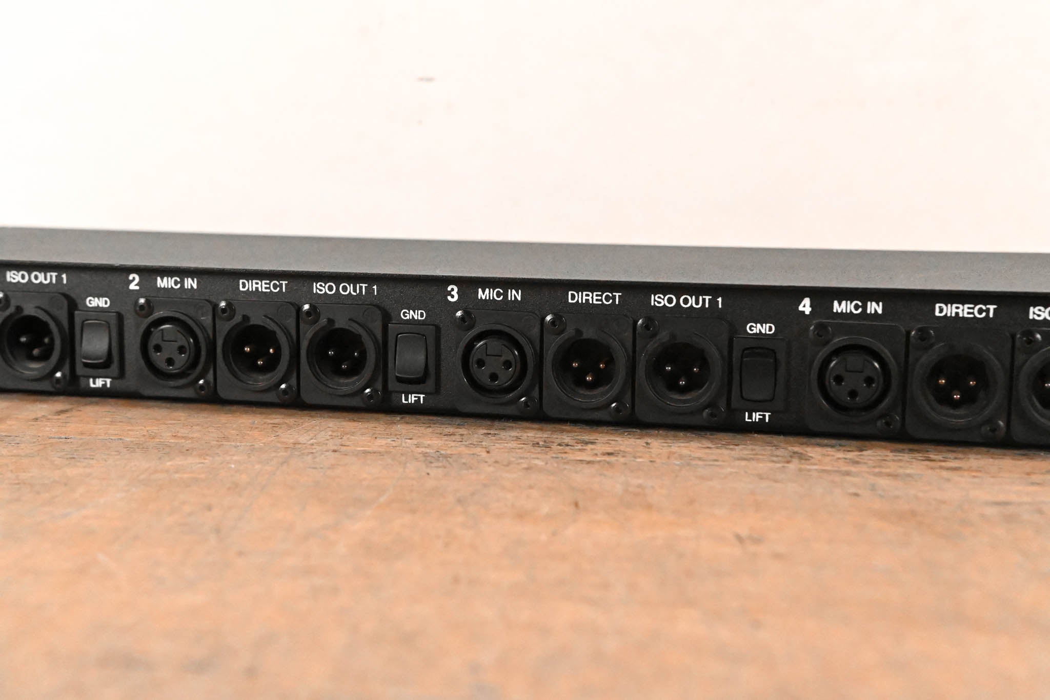 ProCo MS-43A Four-Channel Three Way Mic Splitter