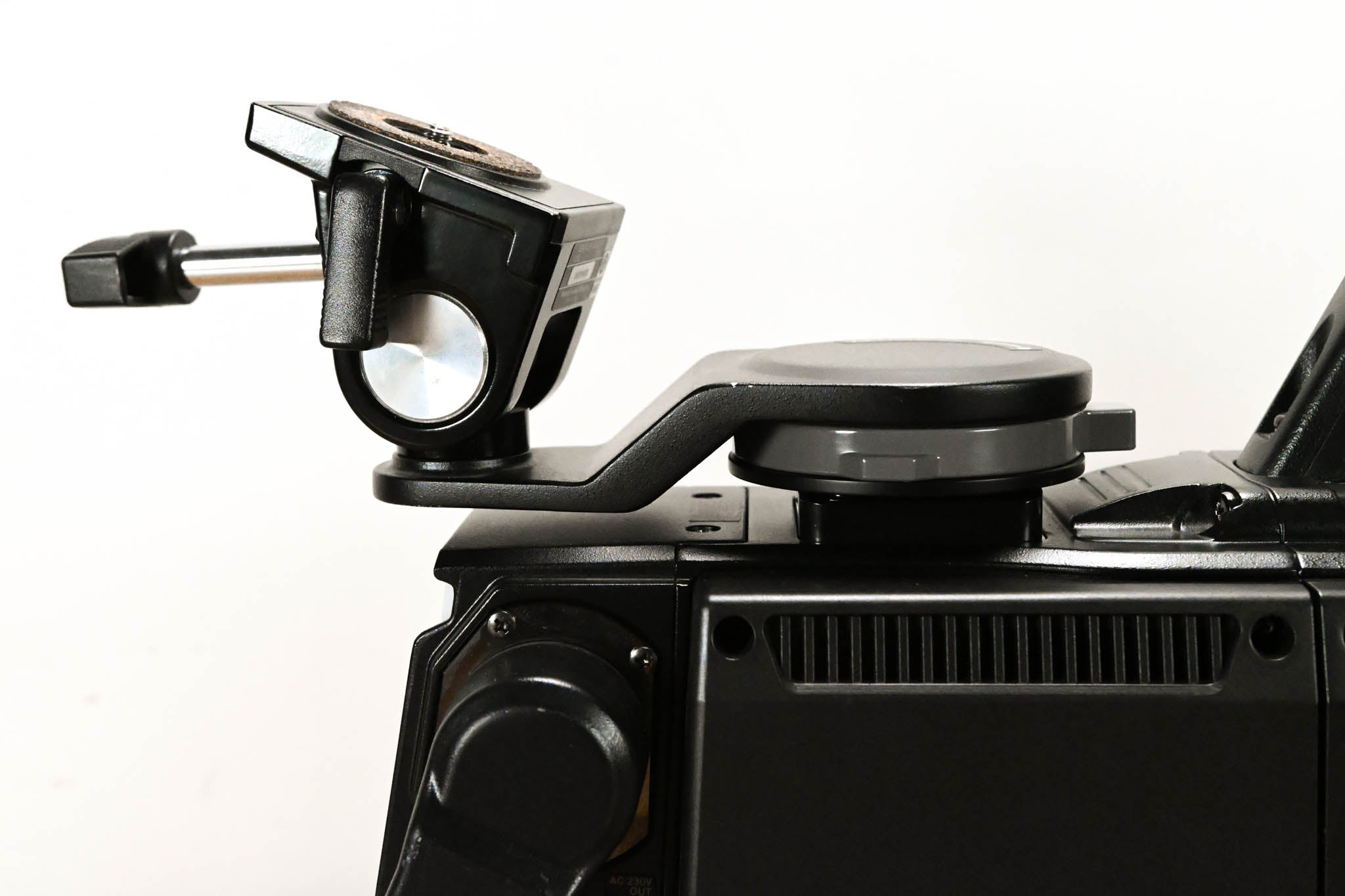 Hitachi Z-HD5000 HDTV Camera with CA-HF1000 Camera Adaptor