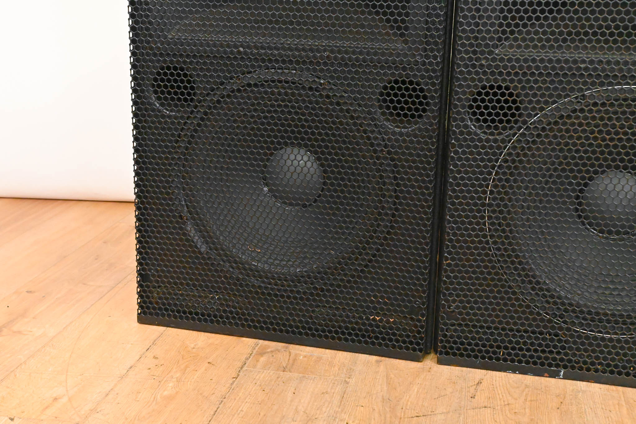 Meyer Sound CQ-2 Narrow Coverage Main Loudspeaker (PAIR)