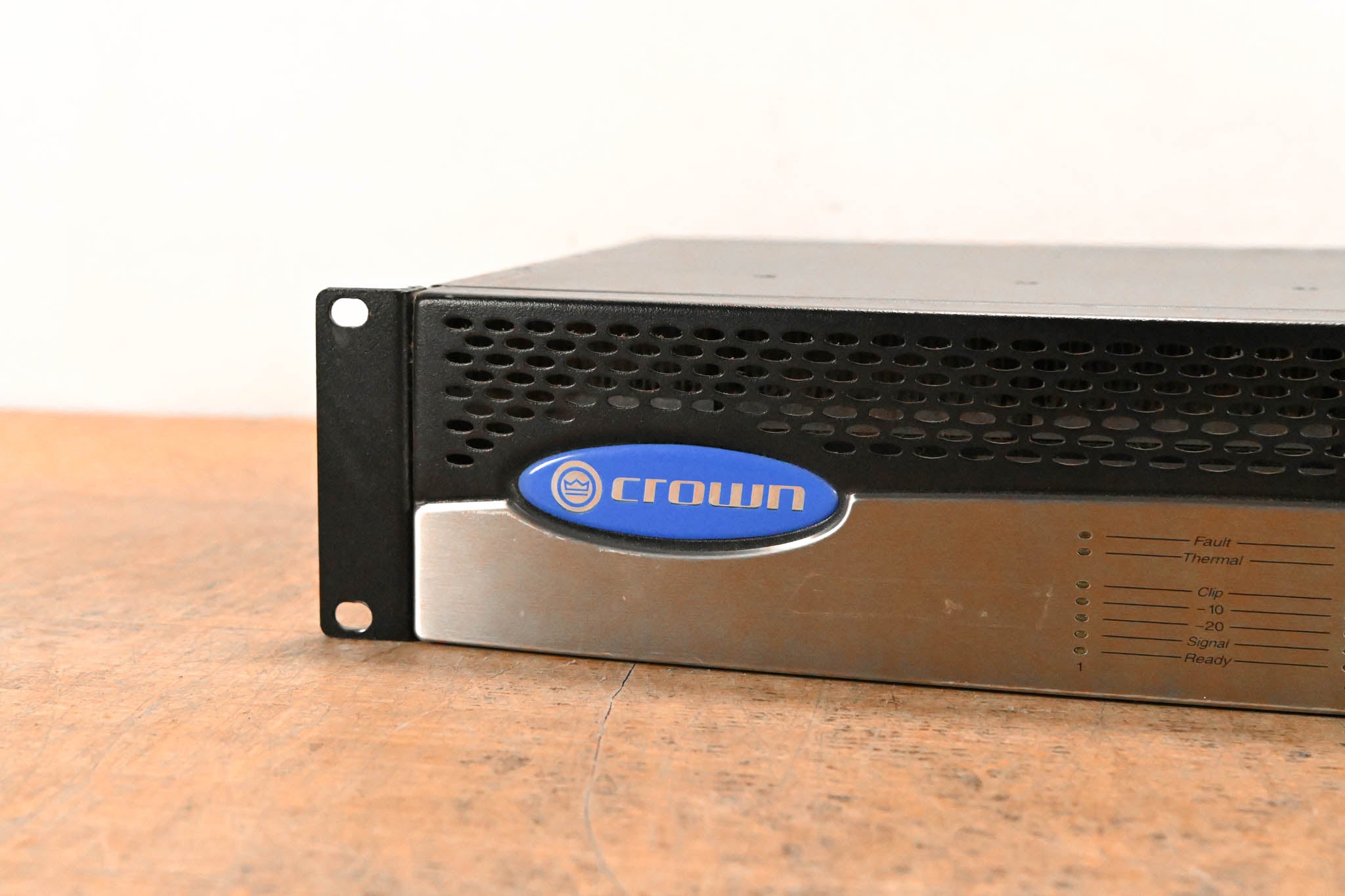 Crown CTs 2000 2-Channel 1000W Power Amplifier