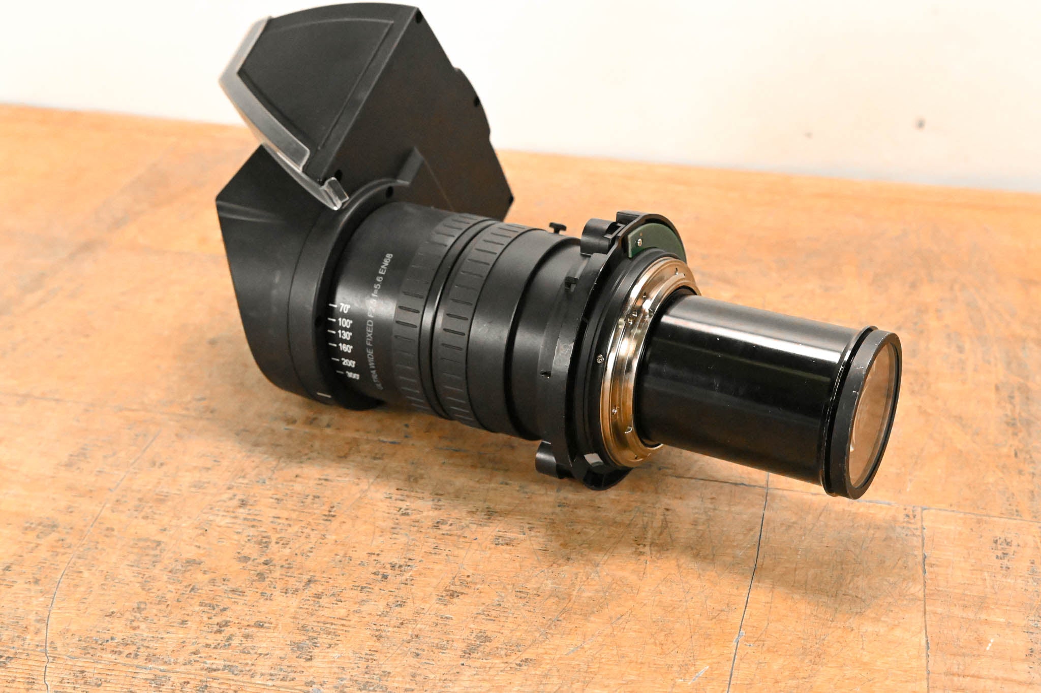 Barco EN68 Ultra Short Throw FLD+ 0.28:1 Lens