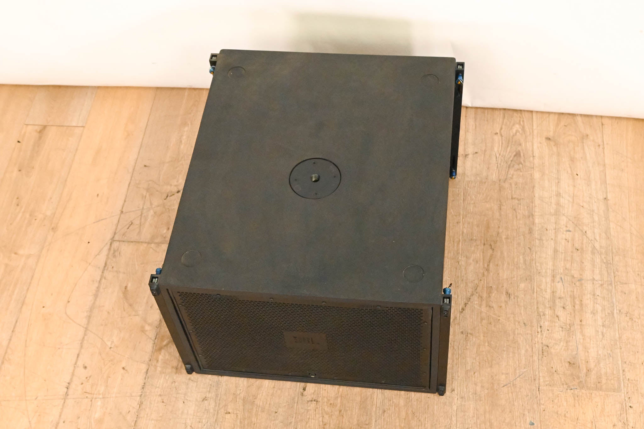 JBL VT4883 Subcompact Dual 12" Cardioid-Arrayable Subwoofer