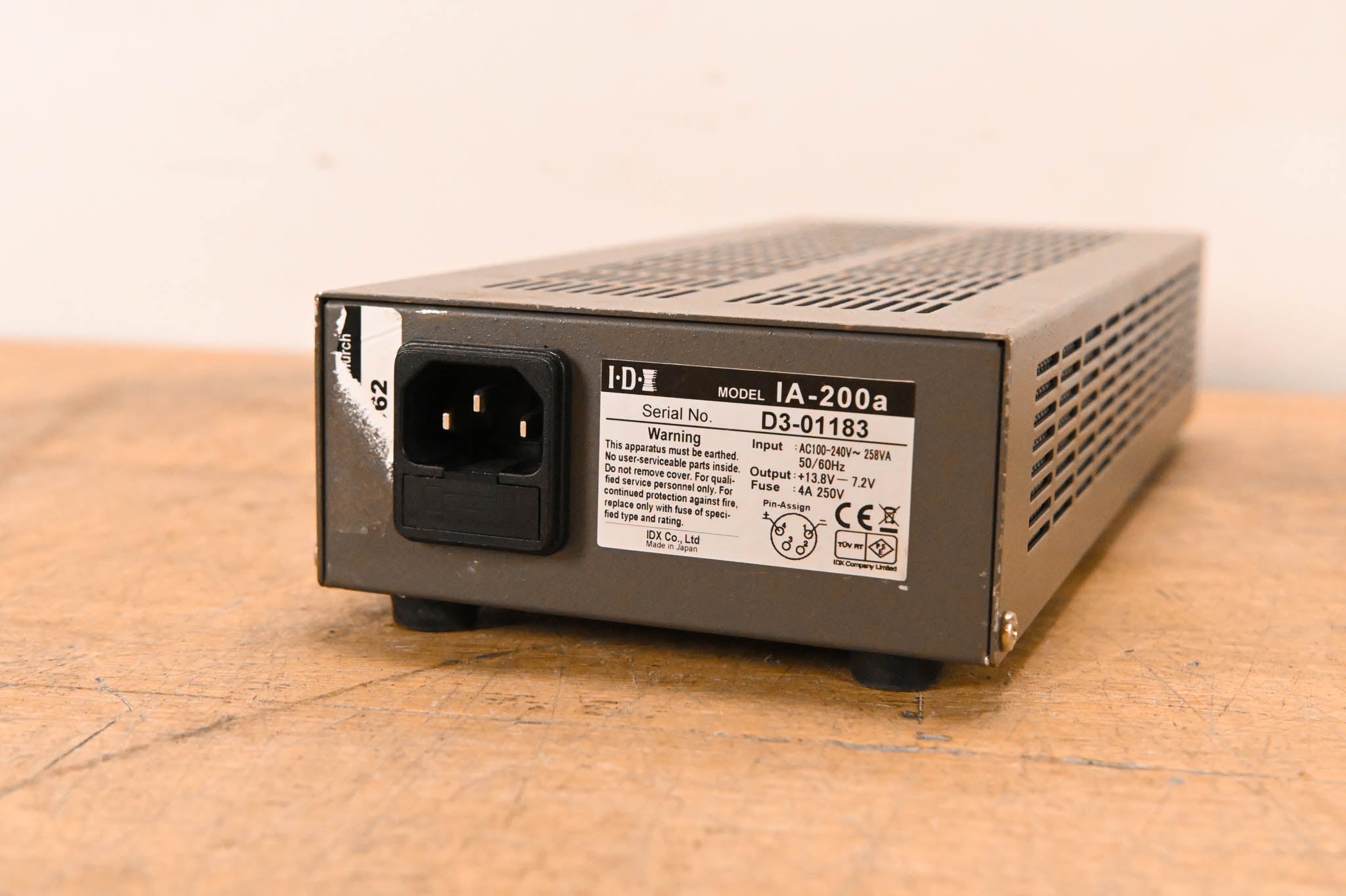 IDX System Technology IA-200a Dual-Channel Camera Power Supply
