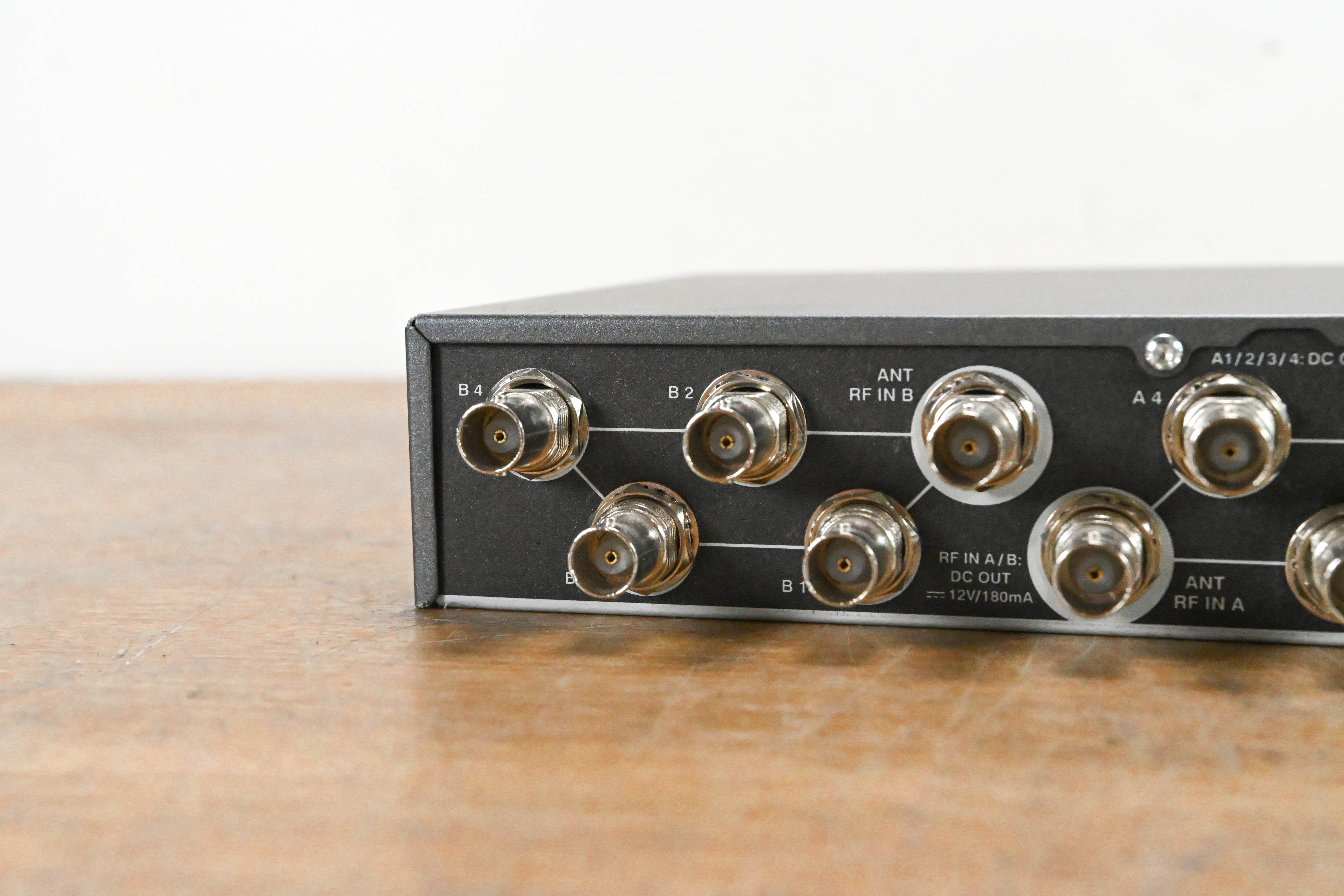 Sennheiser ASA 1 Active Antenna Splitter - 500-870 MHz