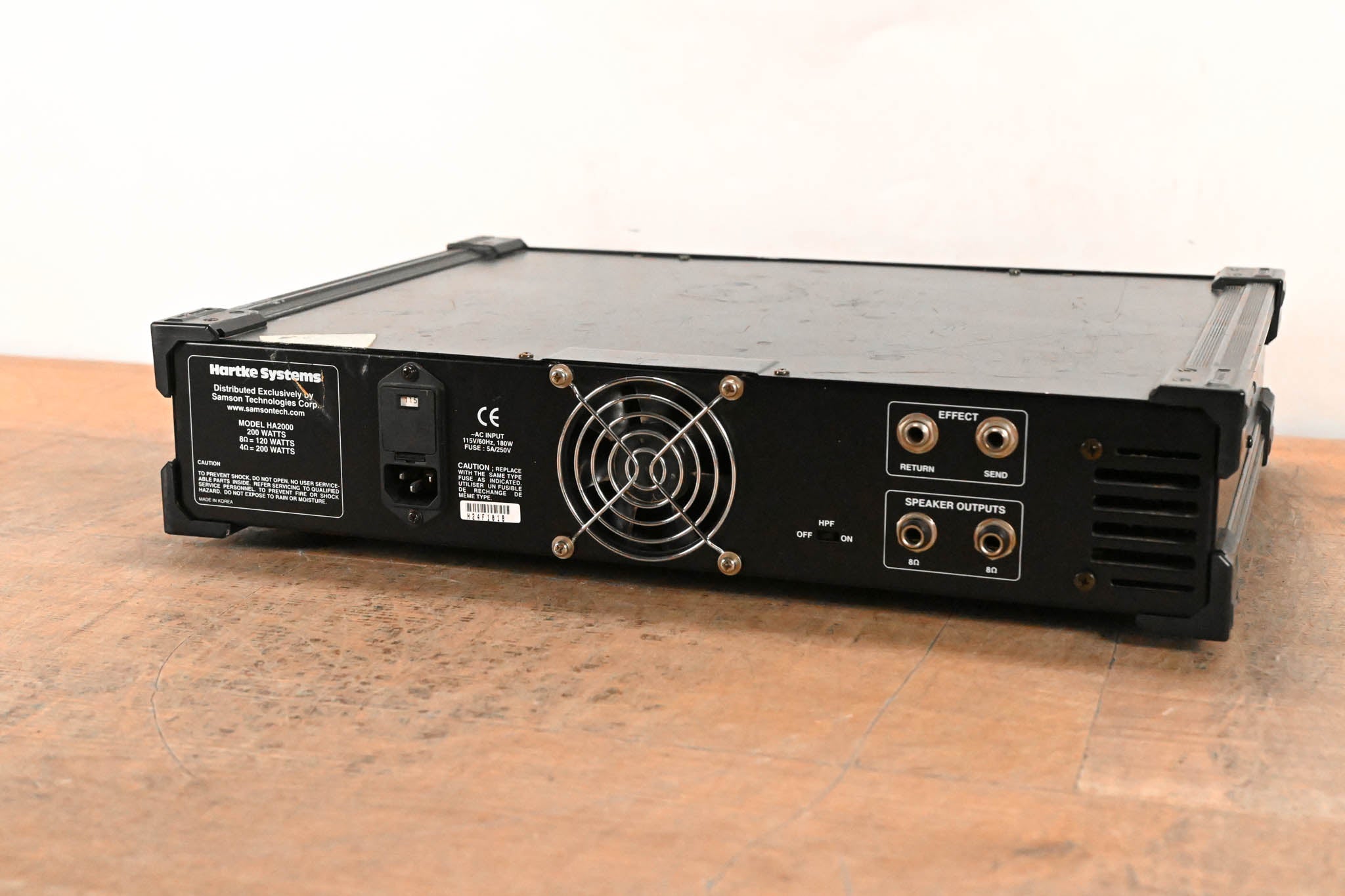 Hartke HA2000 200W Bass Amp Head