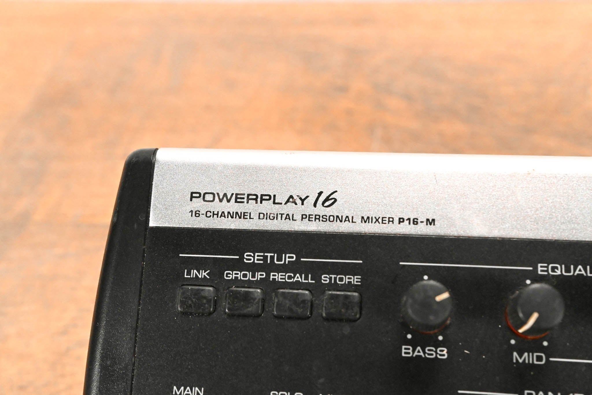 Behringer Powerplay P16-M 16-Channel Digital Personal Mixer